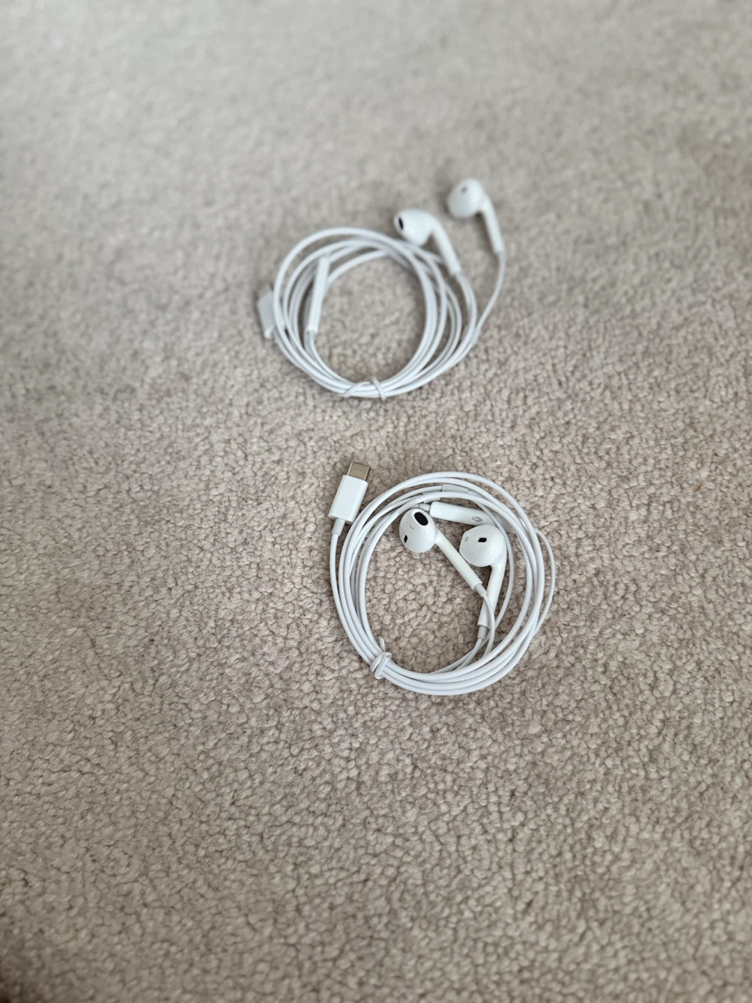 White Earbuds with USB-C Connector