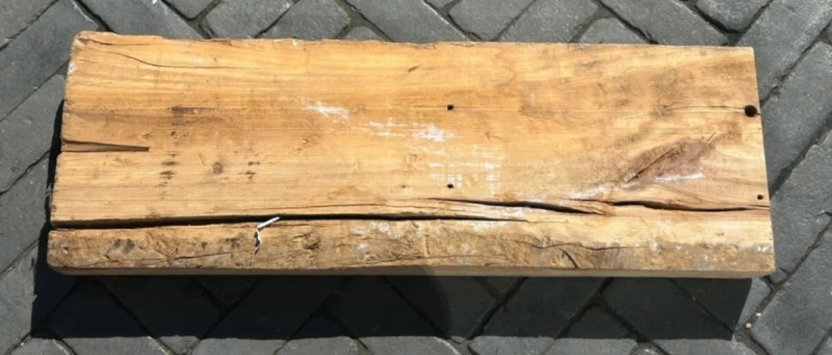 Thick century old reclaimed wood piece - photo 2