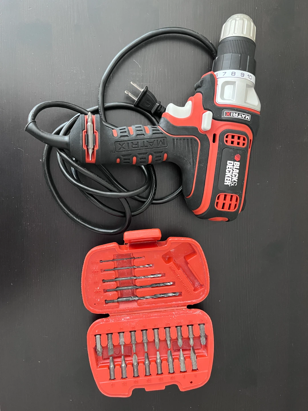 Black and Decker Drill - photo 2