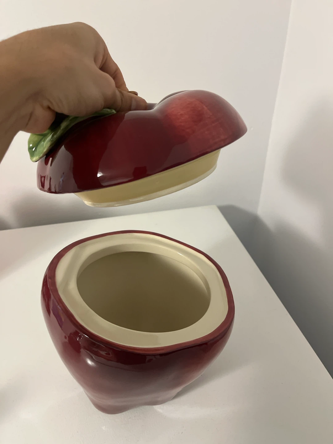 Apple Shaped Ceramic Jar - photo 2