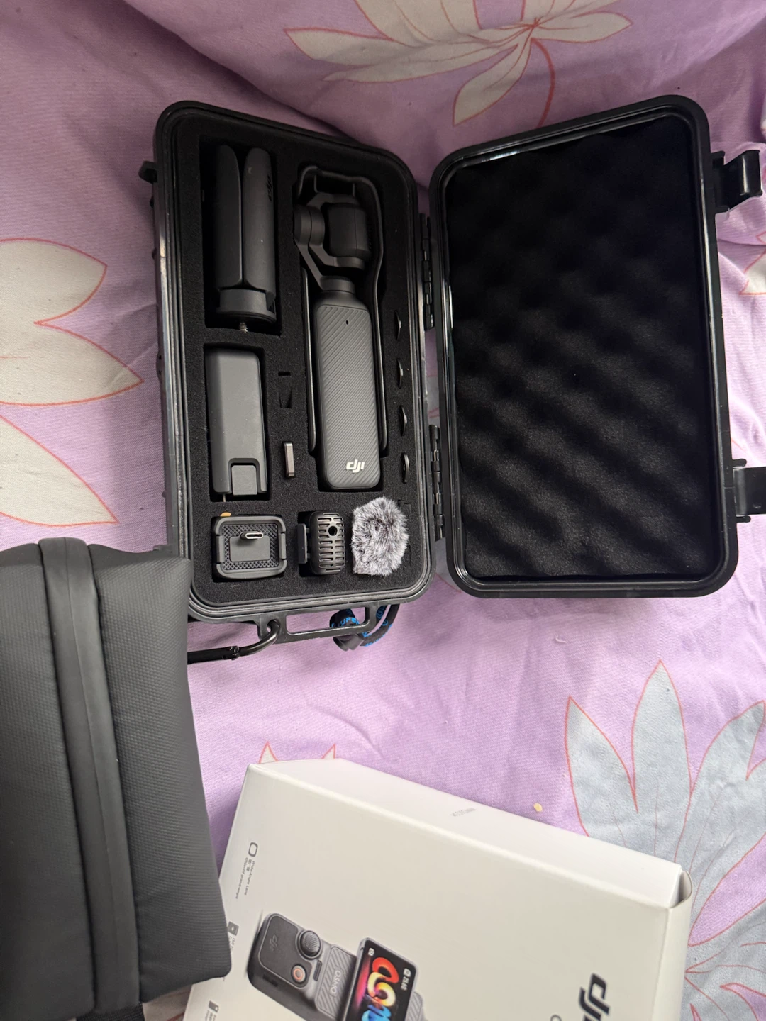 DJI Osmo Pocket 3 Creator Combo - photo 3