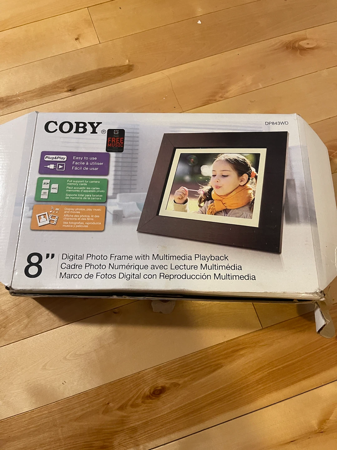 Coby 8" Digital Photo Frame with Multimedia Playback