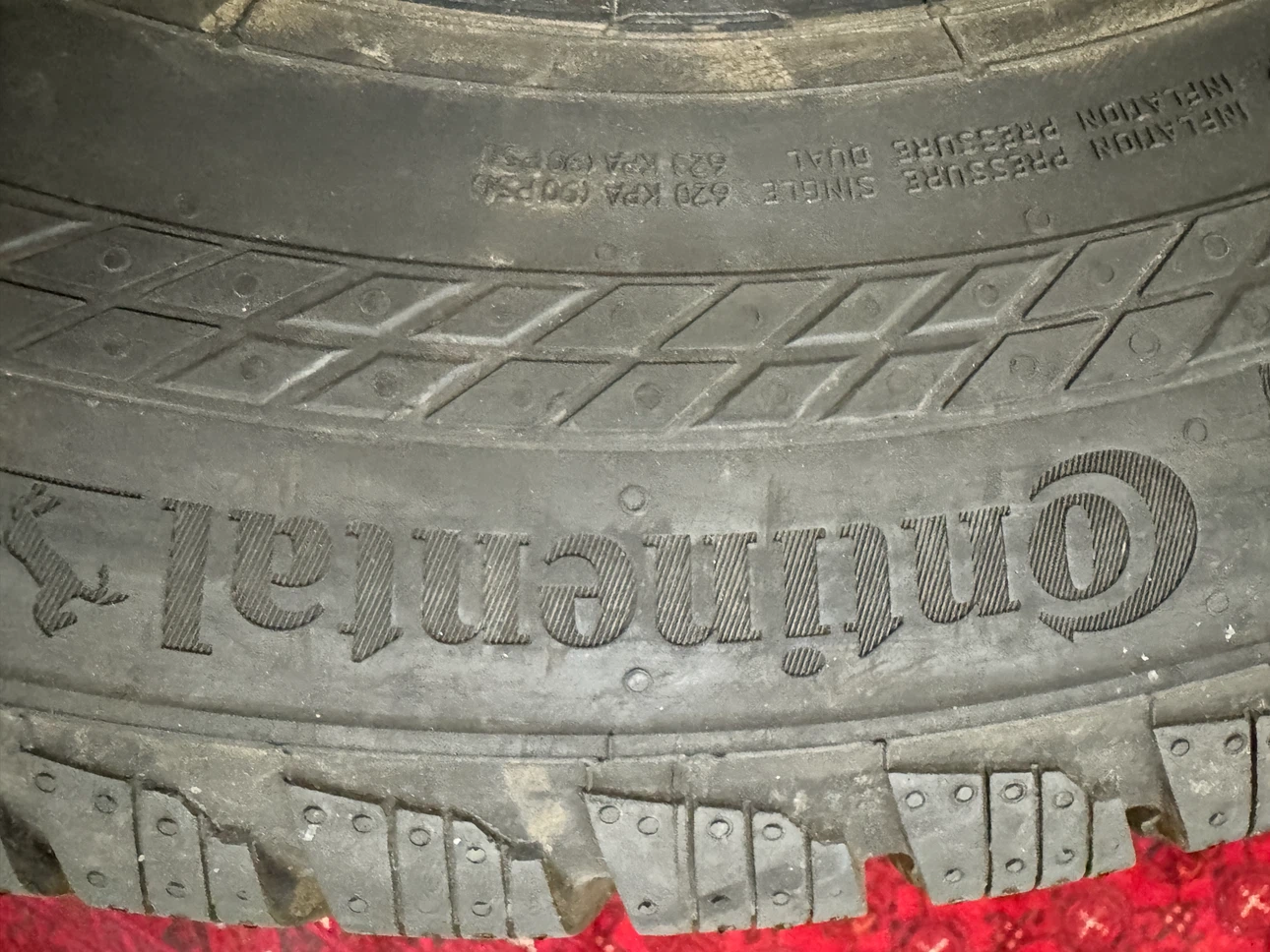 SET OF 4 CONTINENTAL VAN CONTACT A/S M+S 235/65/R16 - photo 4