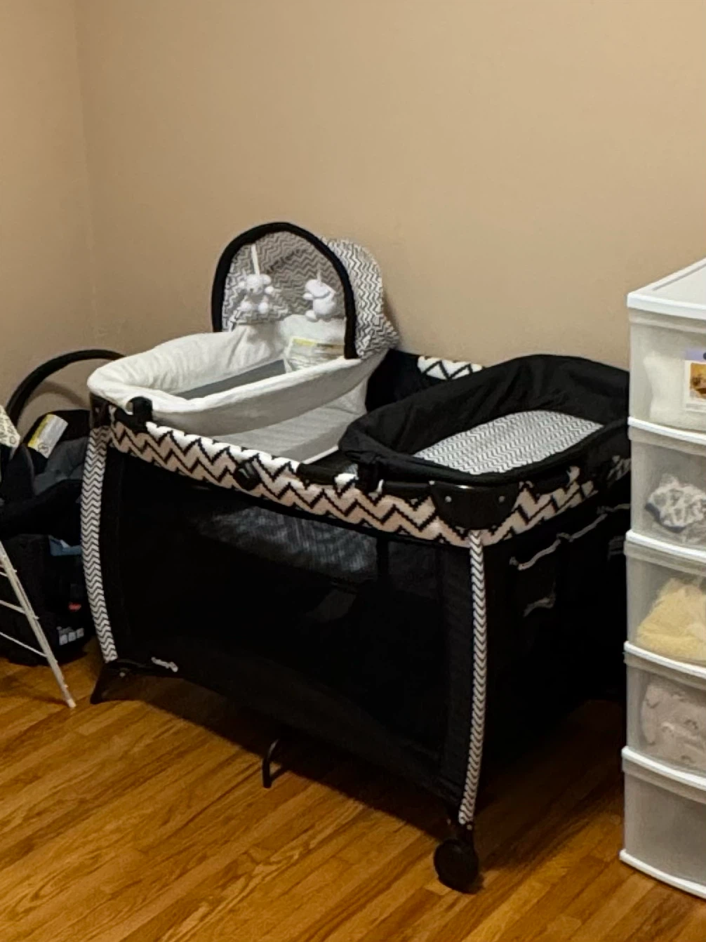 Baby Playard with Bassinet - photo 2