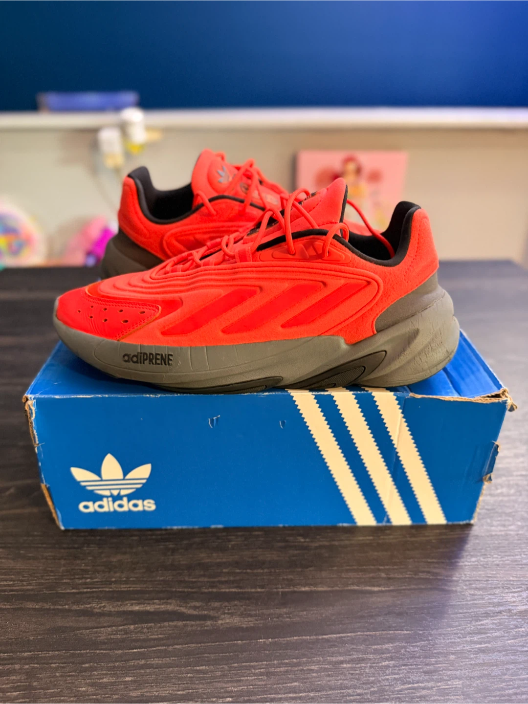 Adidas Ozelia GX4500 Men's US 9 Red/Grey/Black Running Shoes