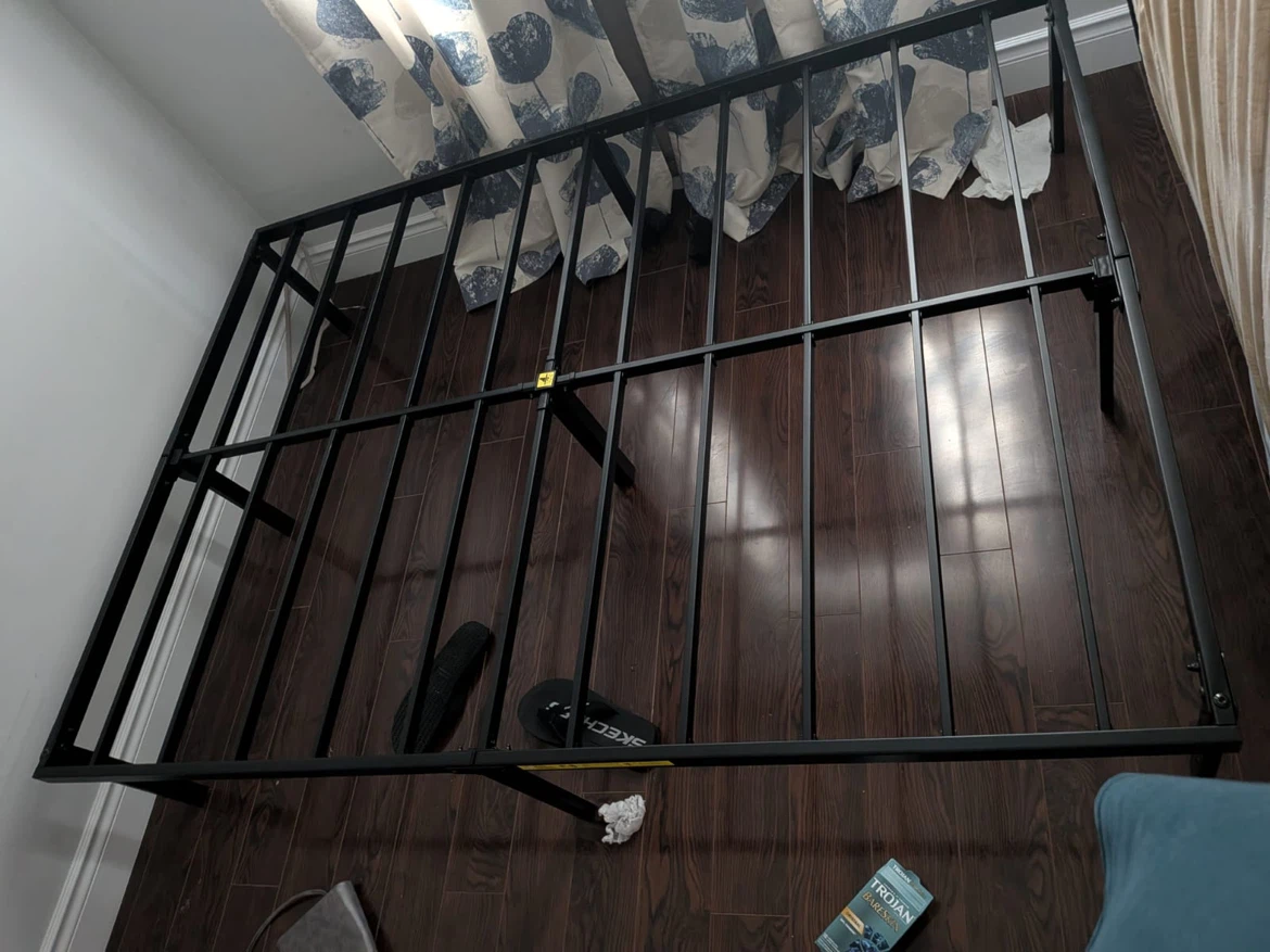 Black Metal Bed Frame (Full double) - photo 3