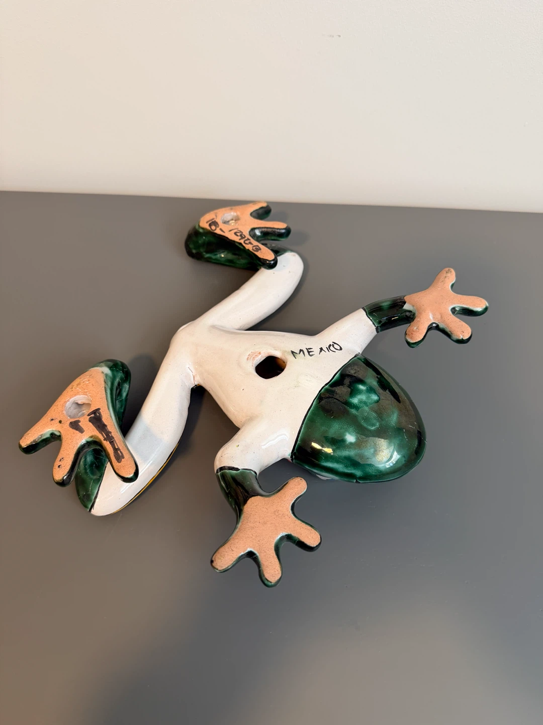 Talavera Style Ceramic Mexican Frog Figurine - photo 3