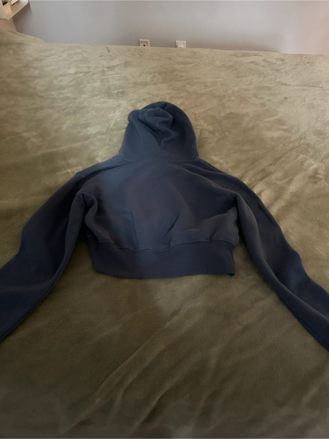 Refuge Athletics Blue Cropped Hoodie - photo 3