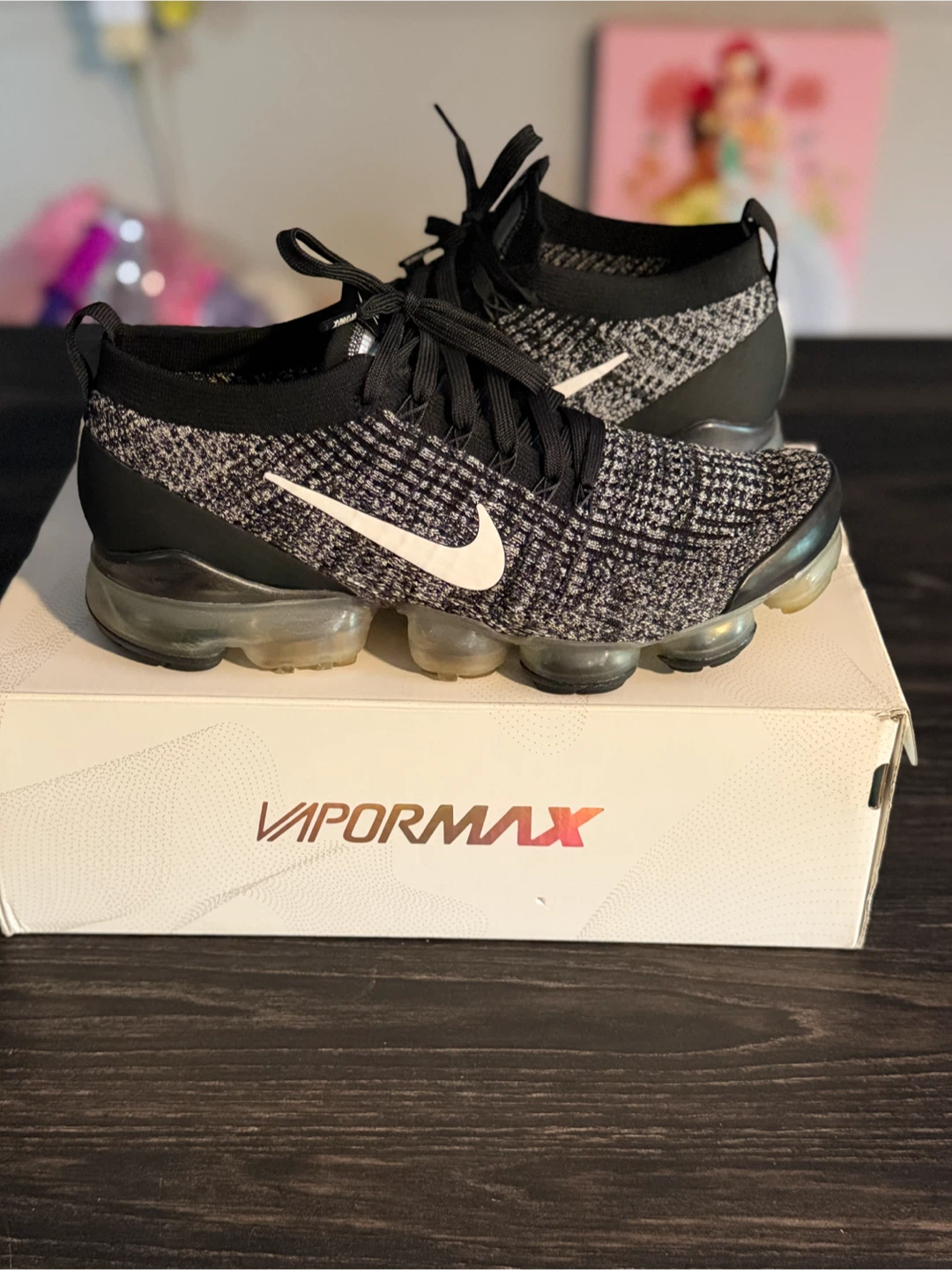 Nike Air VaporMax Flyknit 3 Sneakers Size 9