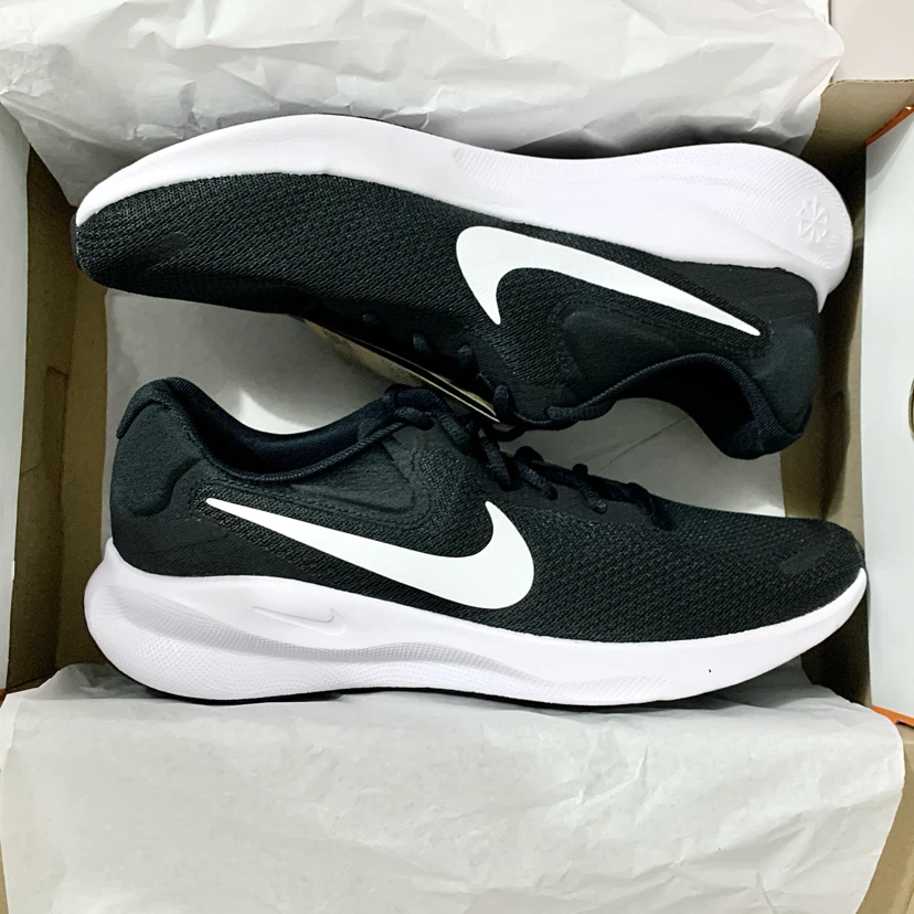 Nike Sneakers Mens Size 10, 11 Revolution 7 Running Shoes NEW - photo 2