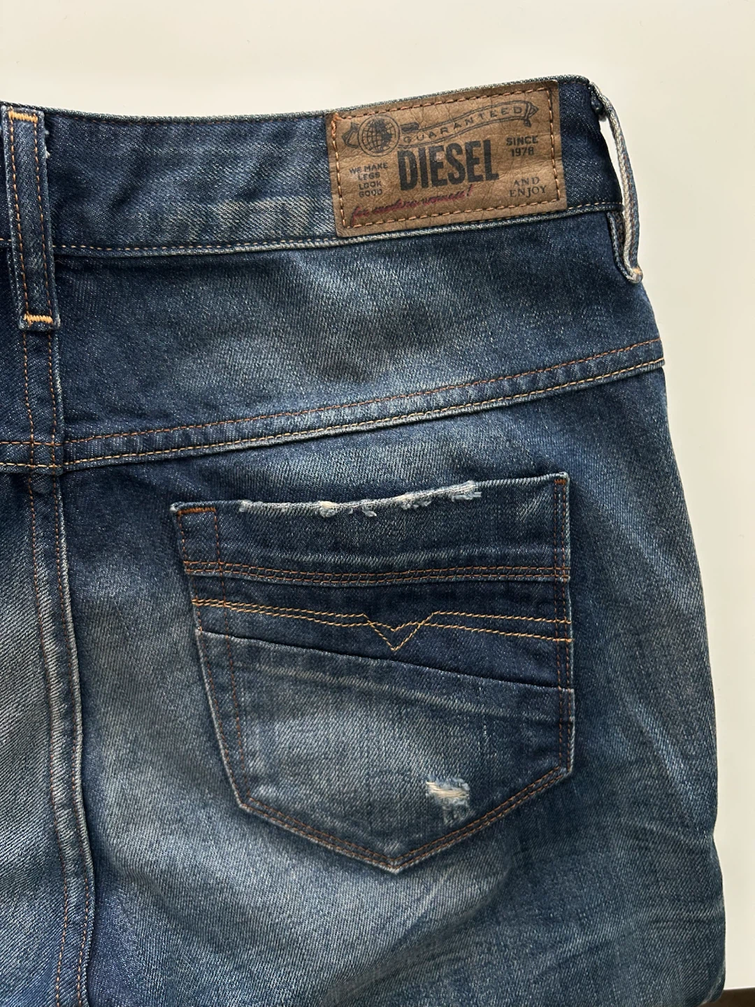 Diesel Fayza Relaxed Boyfriend Jeans W24 L30