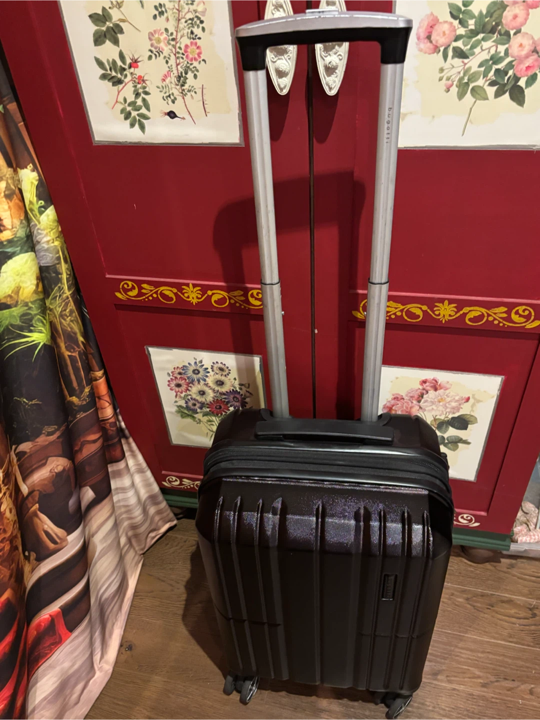 Bugatti Black Hardside Spinner Suitcase - photo 3