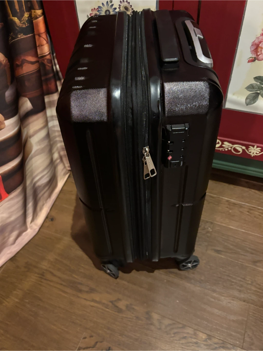 Bugatti Black Hardside Spinner Suitcase - photo 4