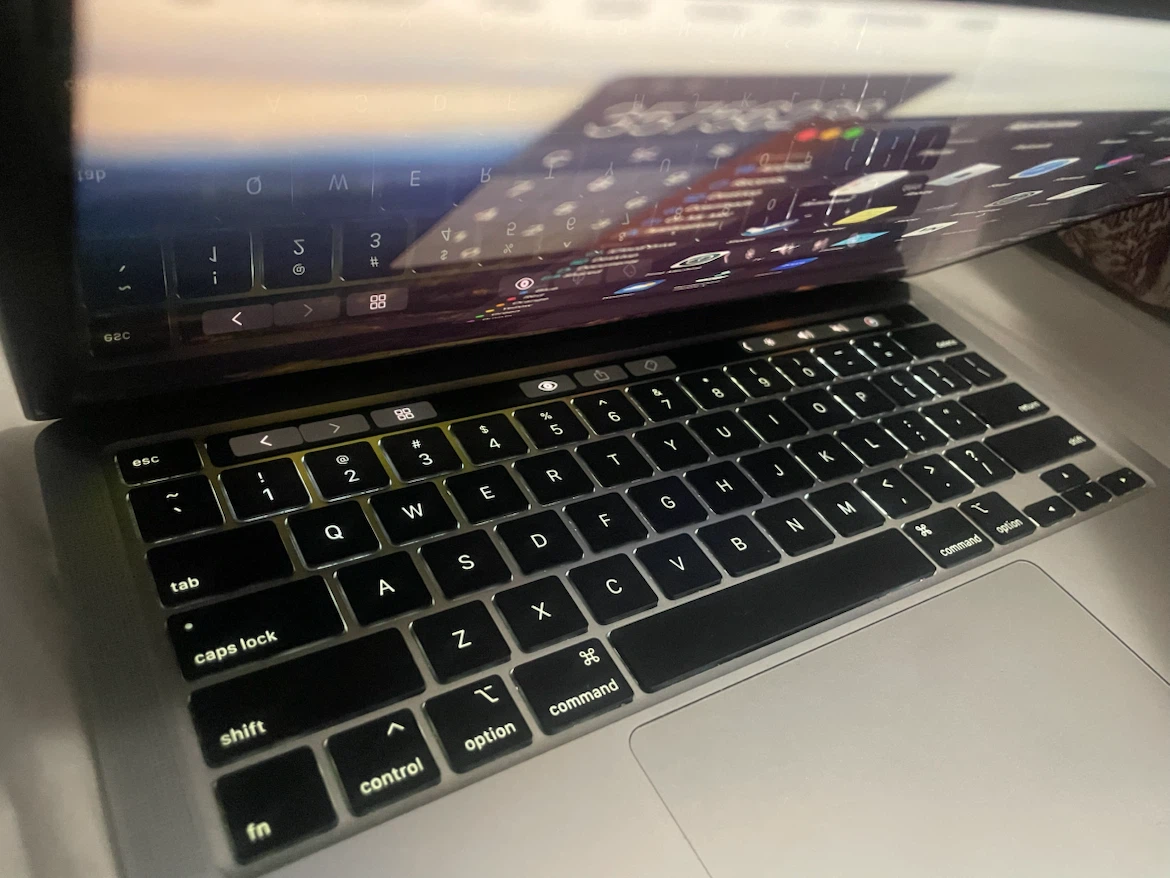 Apple MacBook Pro Laptop bundle - photo 5