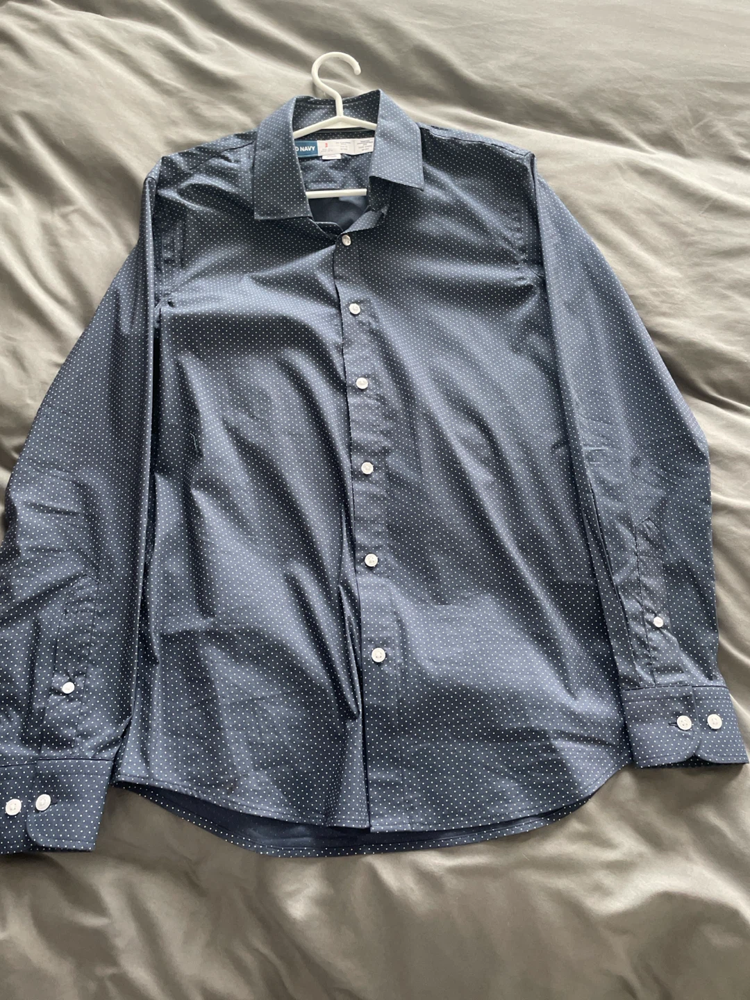 Old Navy Pro Signature Slim Fit Dress Shirt