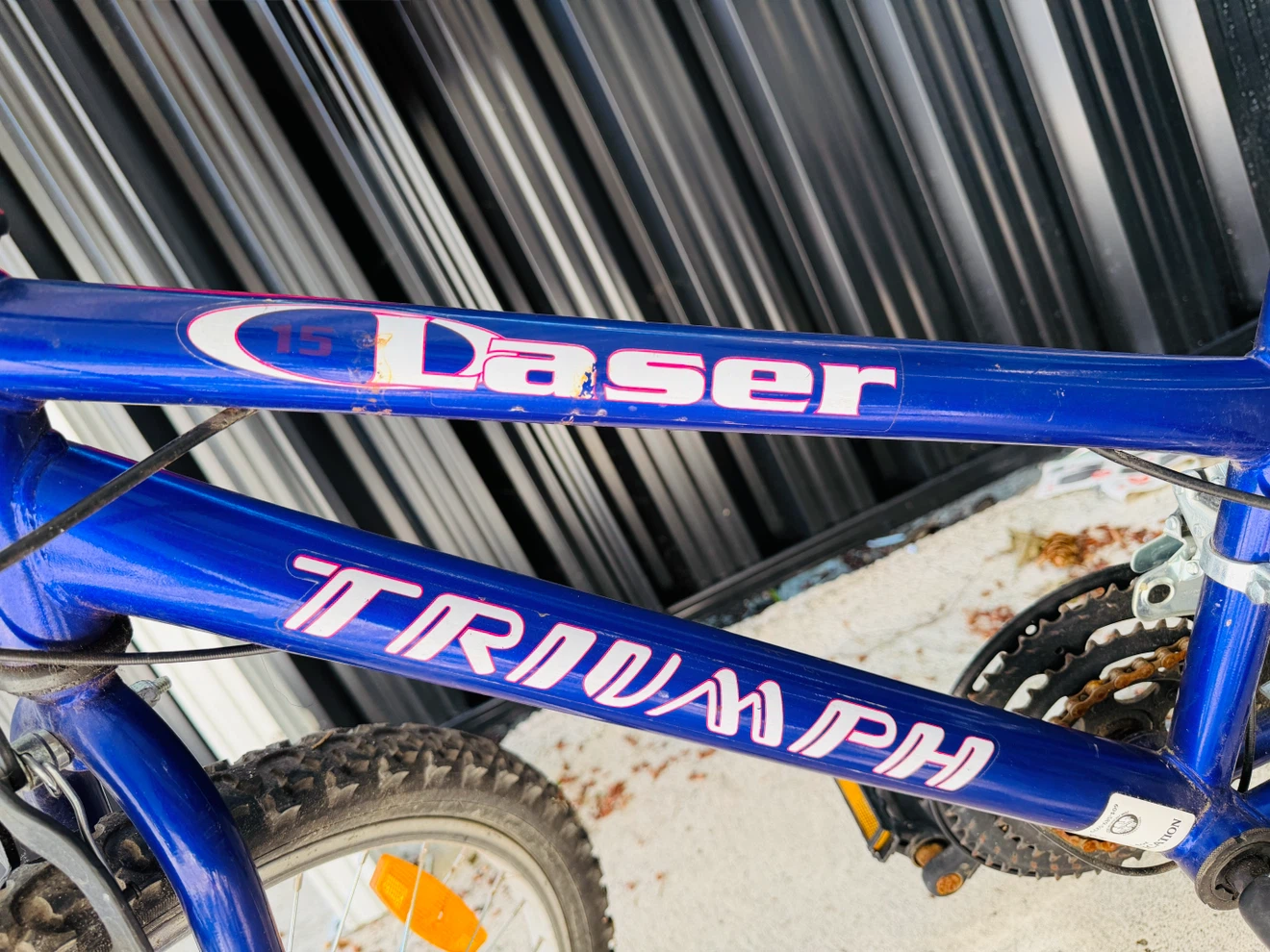 Triumph Laser 15" Kids Bike - photo 4