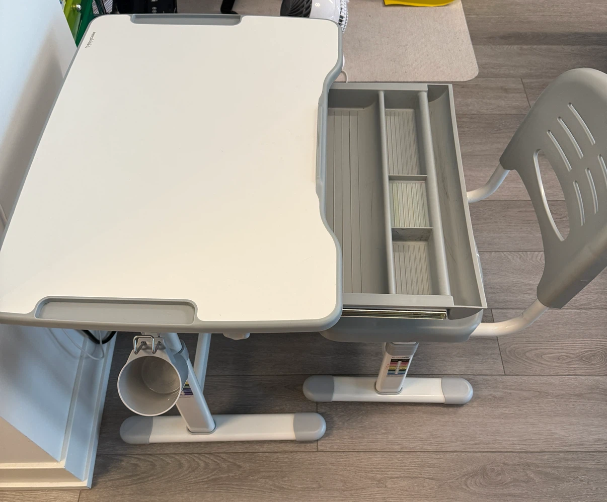PrimeCables Adjustable Ergonomic Desk and Chair Set - photo 3
