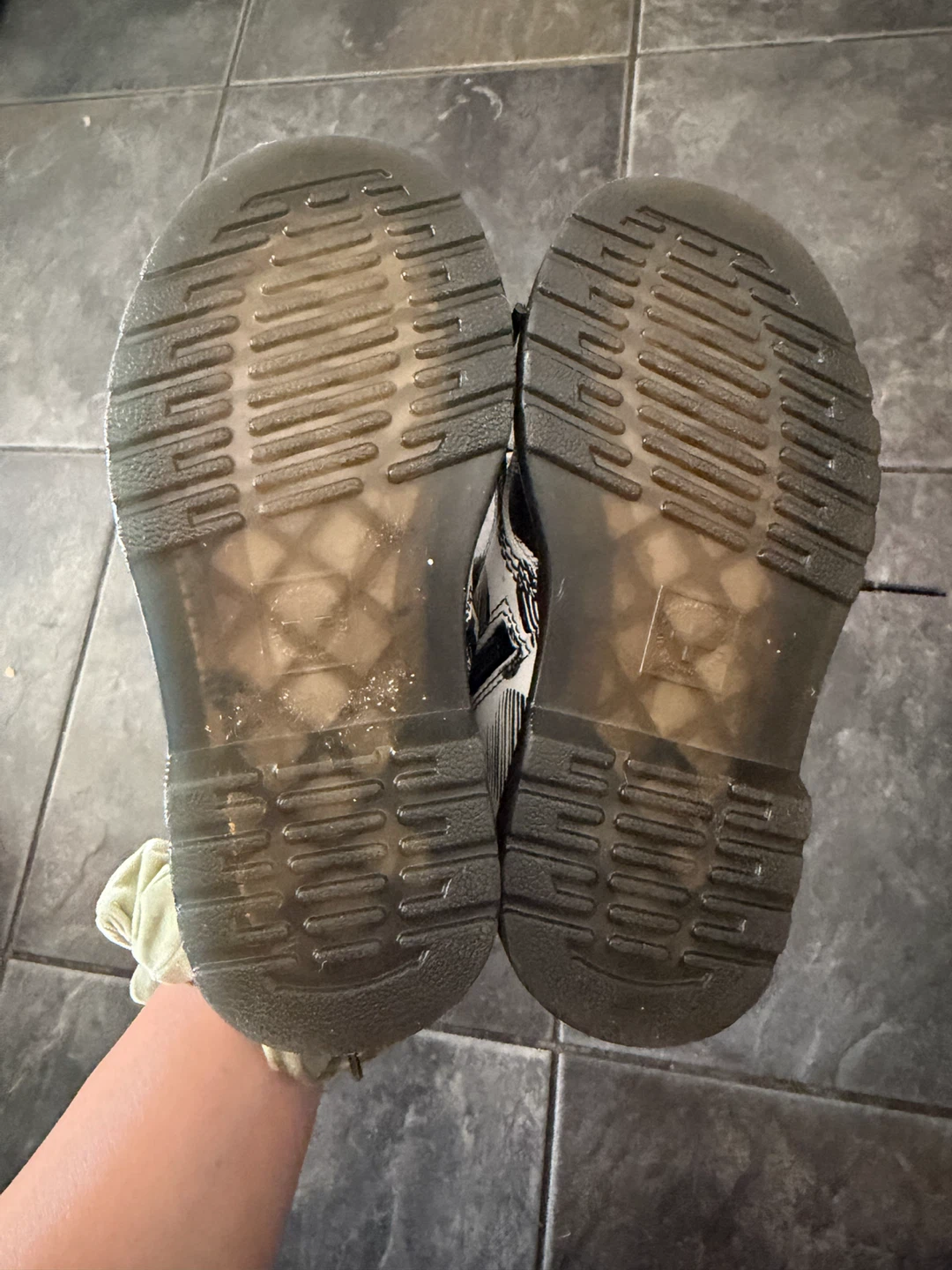 Dr. Martens Kids Boots Size 8 US - photo 3