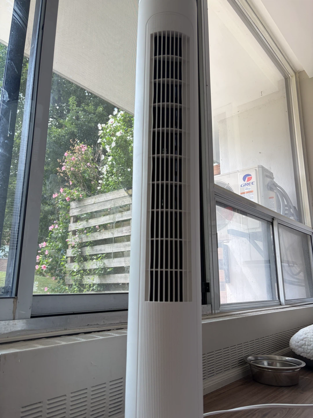 Hampton Bay 40 Inch Oscillating Tower Fan with Remote - photo 2