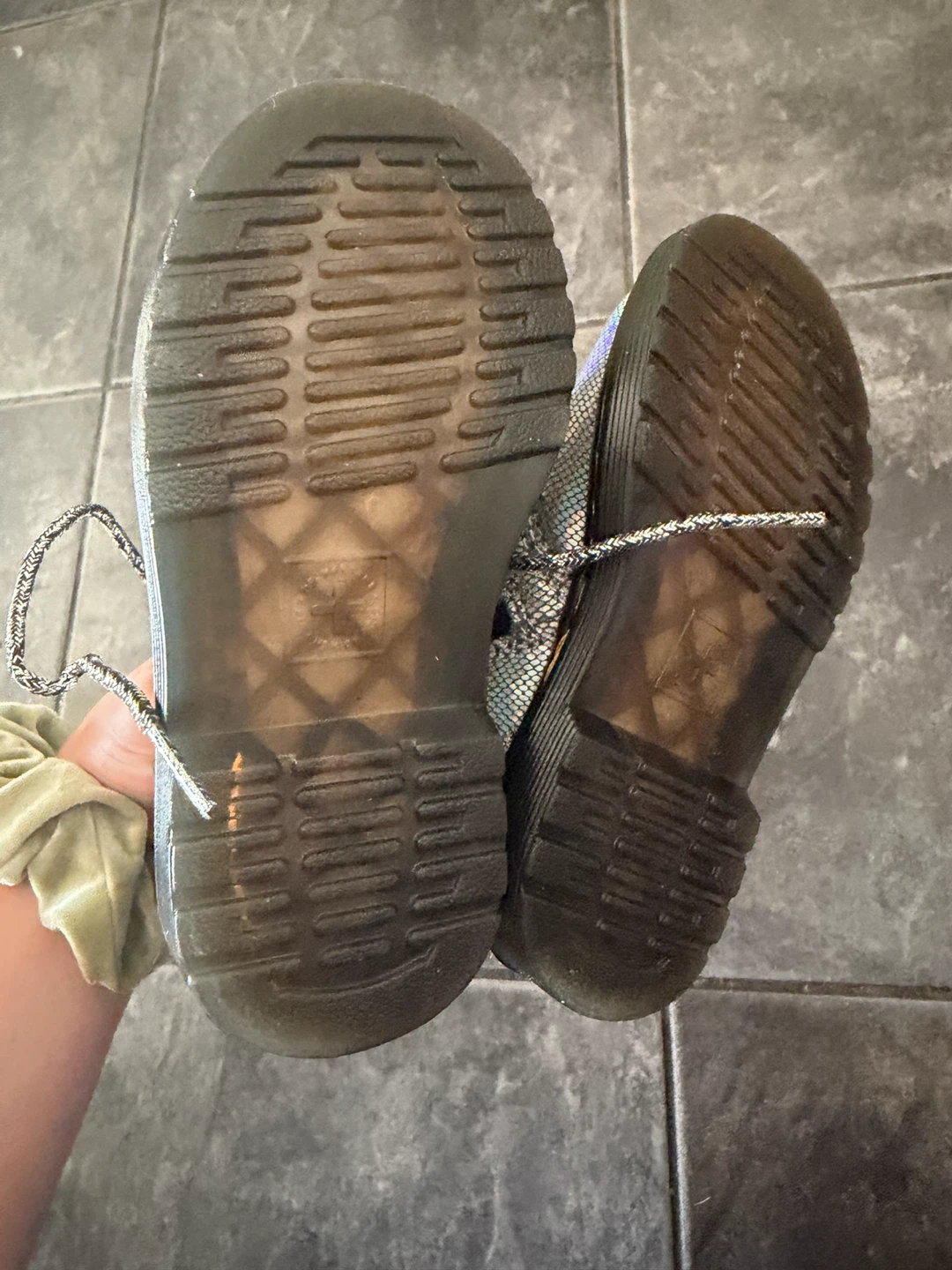 Dr. Martens Kids' Silver Iridescent Boots Size UK 6 - photo 4