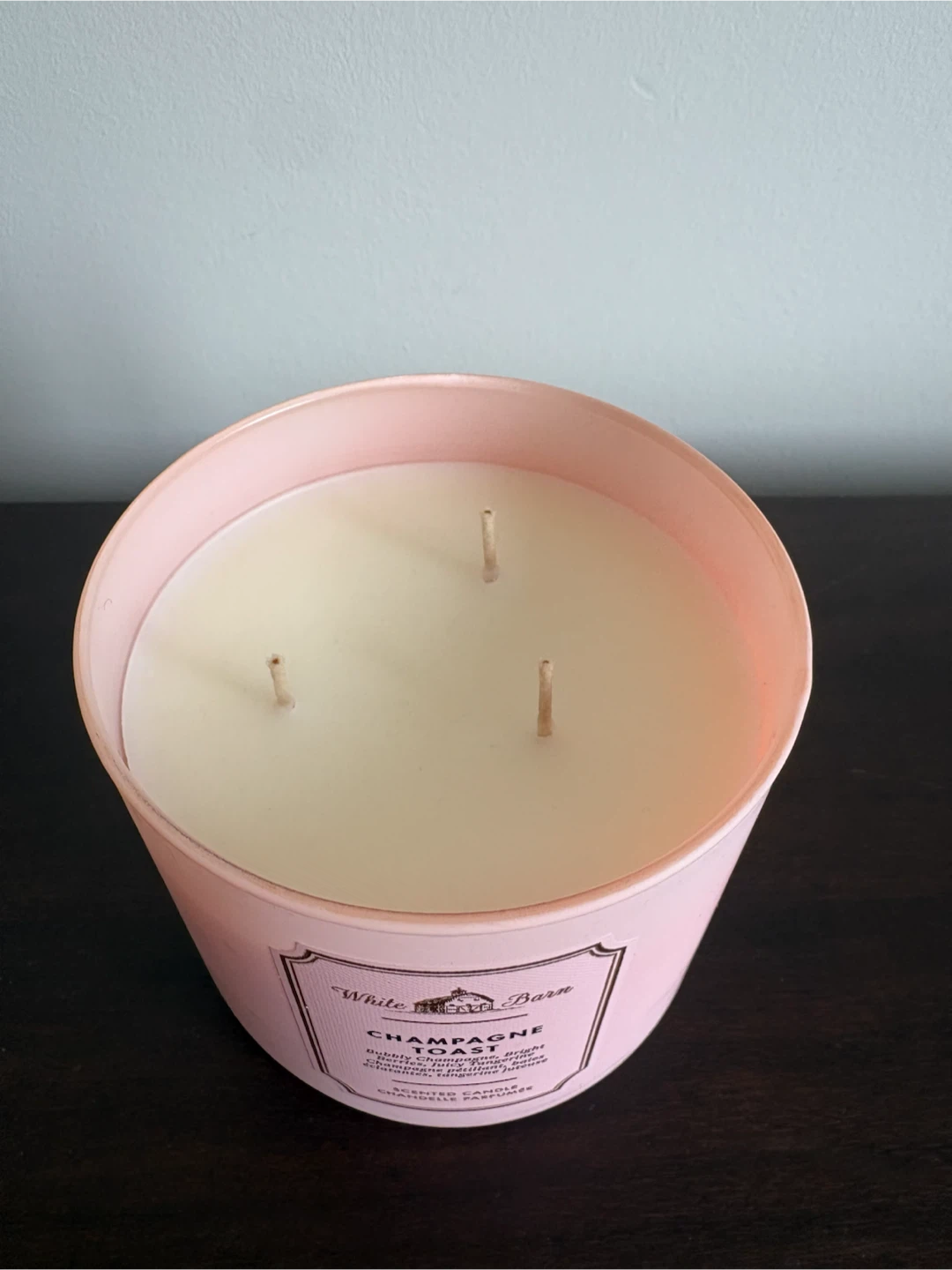 White Barn Candle - Champagne Toast - photo 2