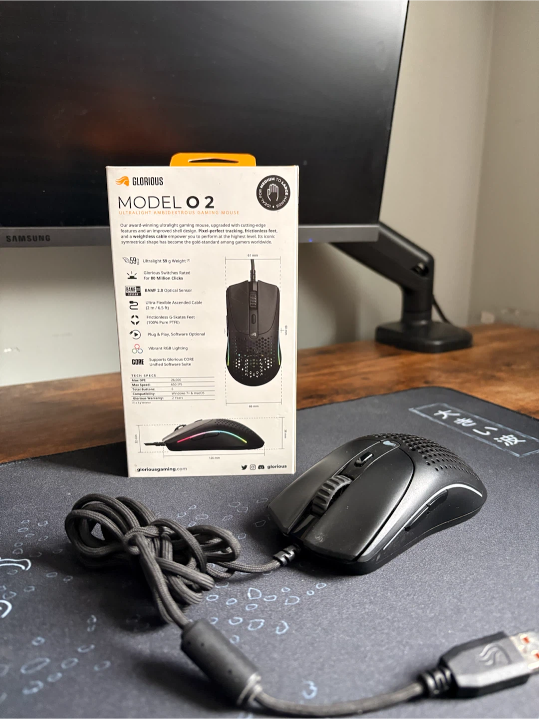 Glorious Model O2 Ultralight Ambidextrous Gaming Mouse - photo 2