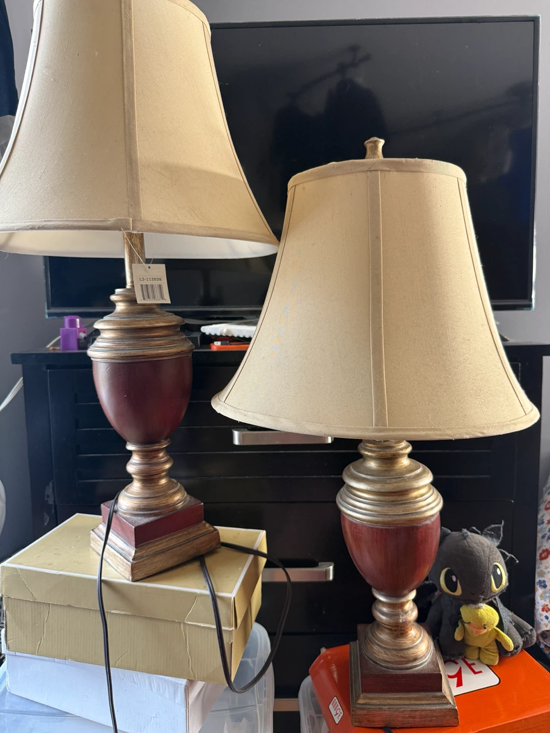 Pair of Table Lamps - photo 2