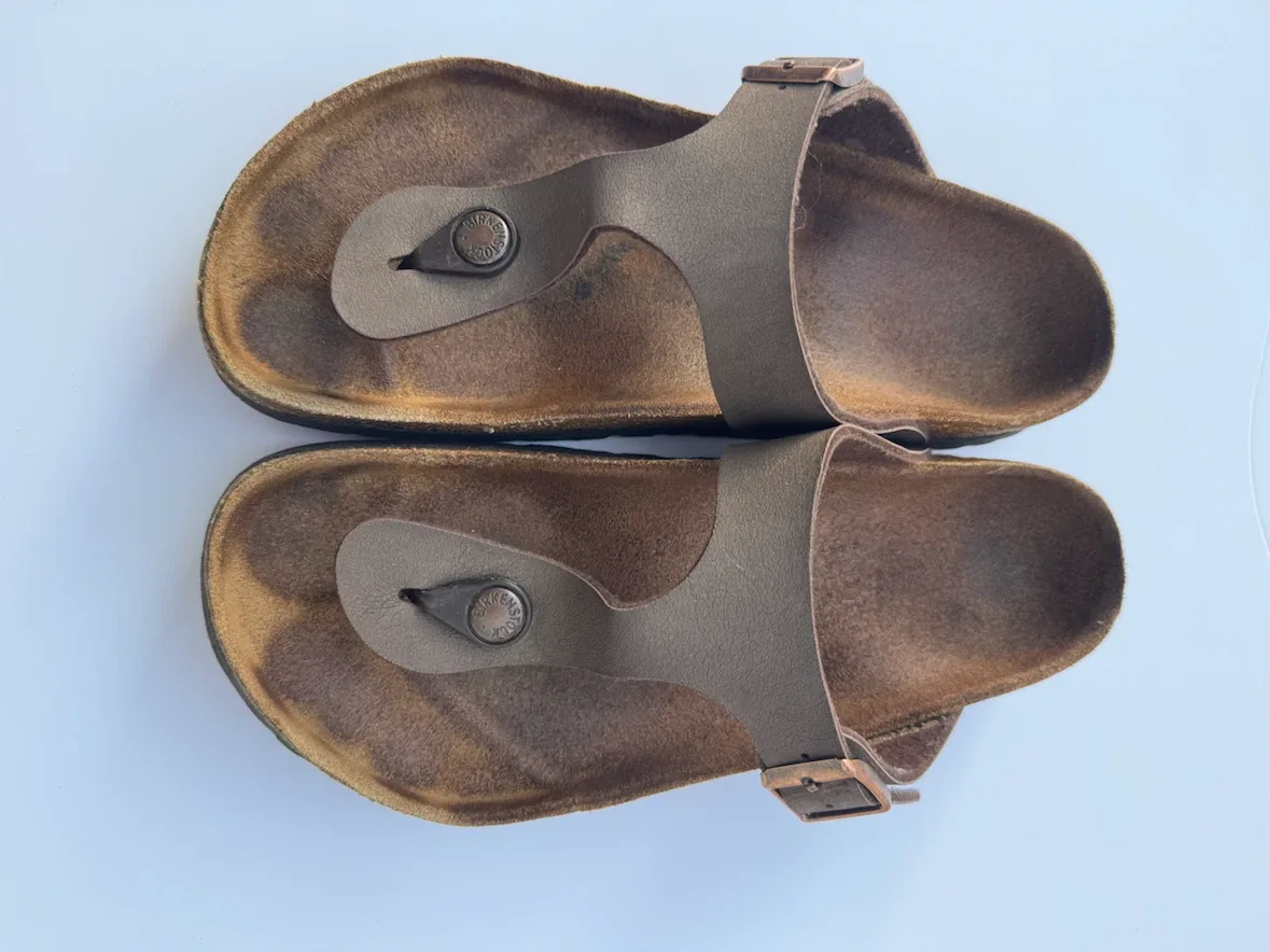 Birkenstock Gizeh Birko-Flor Brown Thong Sandals Women’s 6 - photo 4