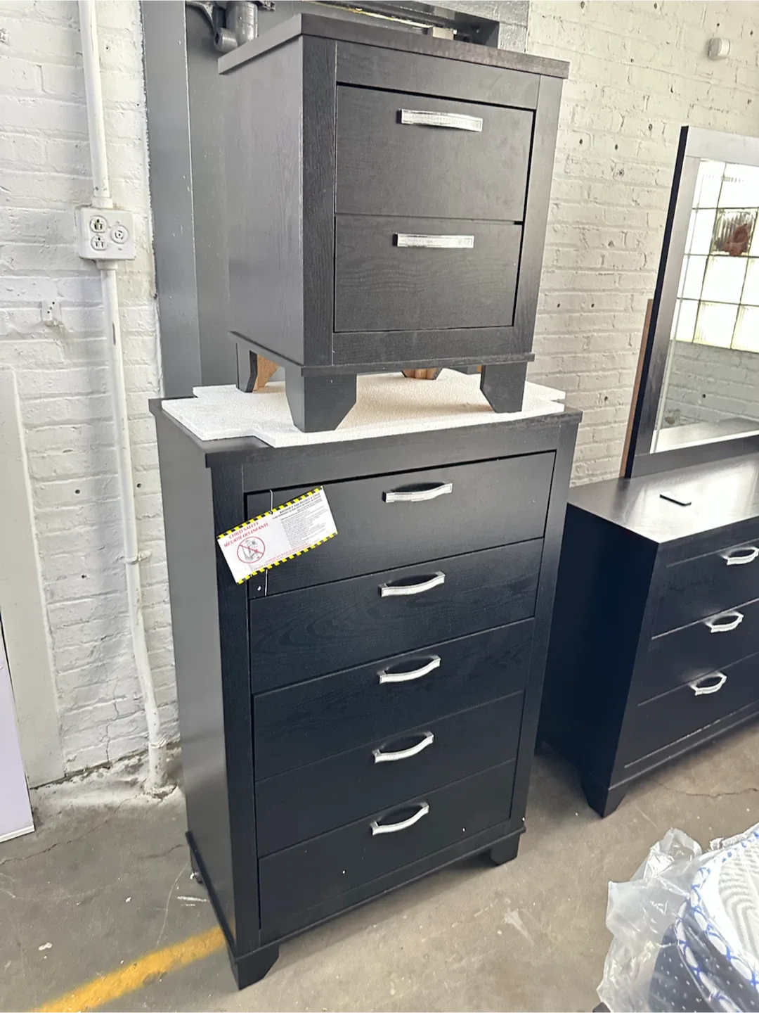 4 pc bedroom set size queen bf mr dr ns - photo 2