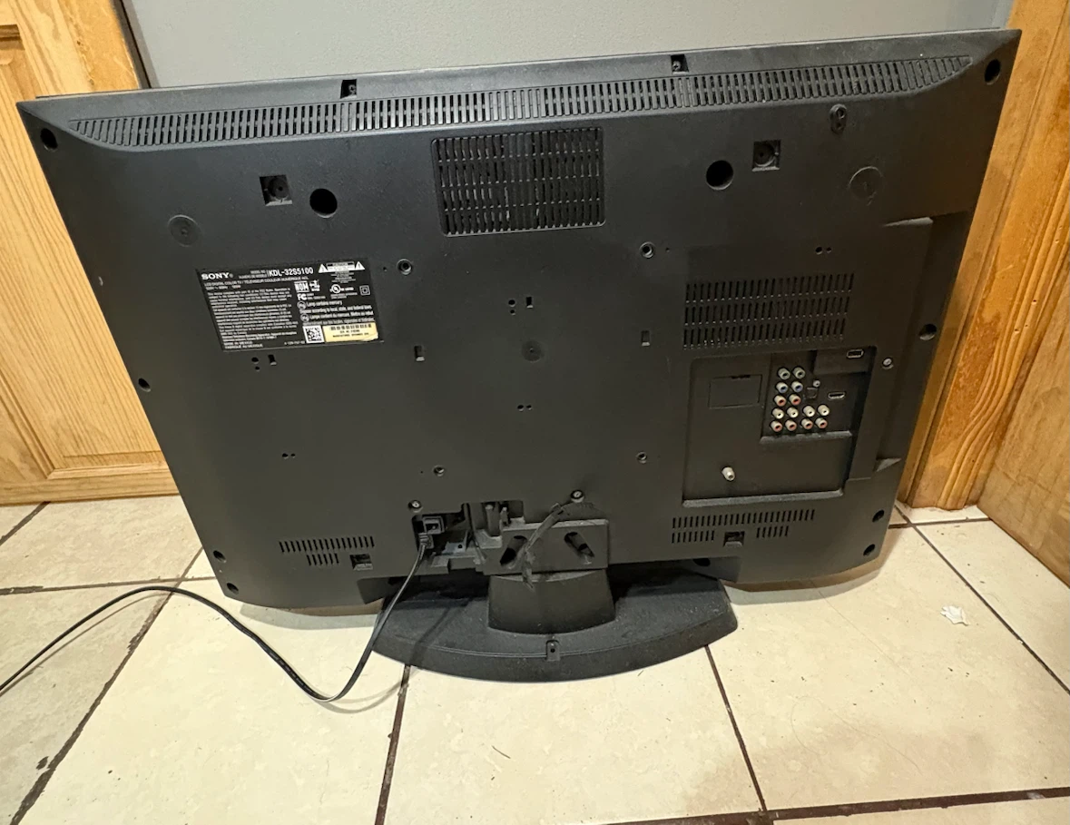 Sony BRAVIA KDL-32S5100 LCD TV - photo 2