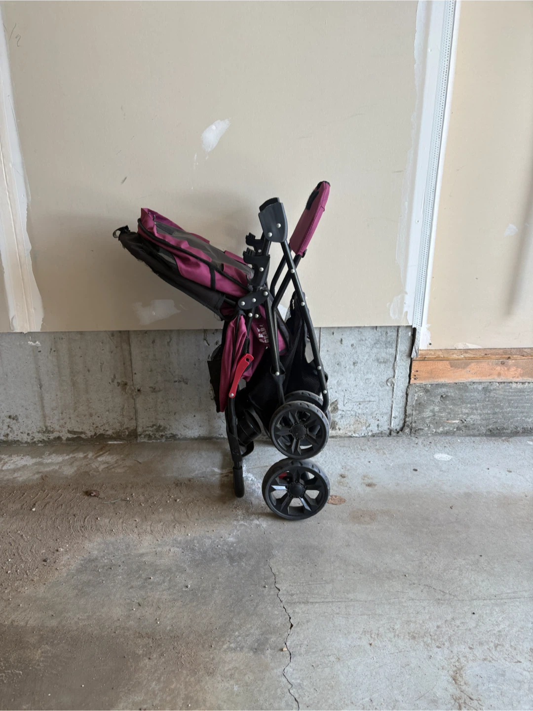 Pet Gear Pet Stroller - Good Condition - photo 3