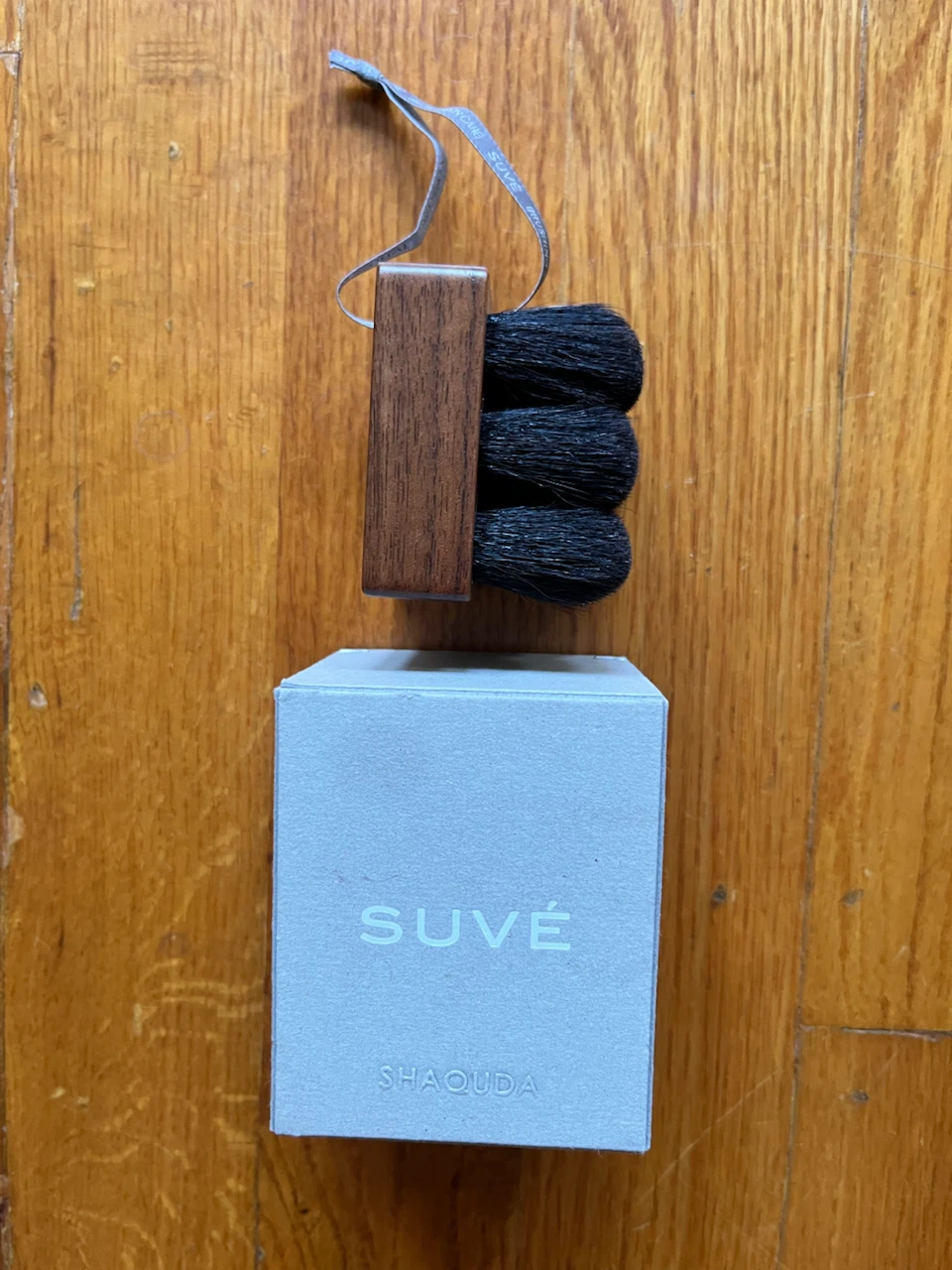 SUVE SHAQUDA Body Brush