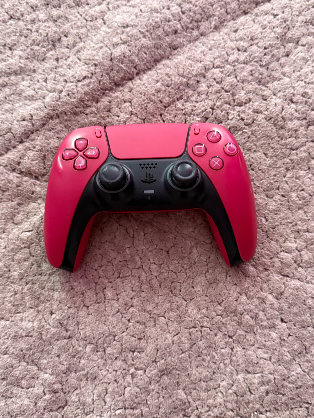 Sony DualSense Wireless Controller - Red