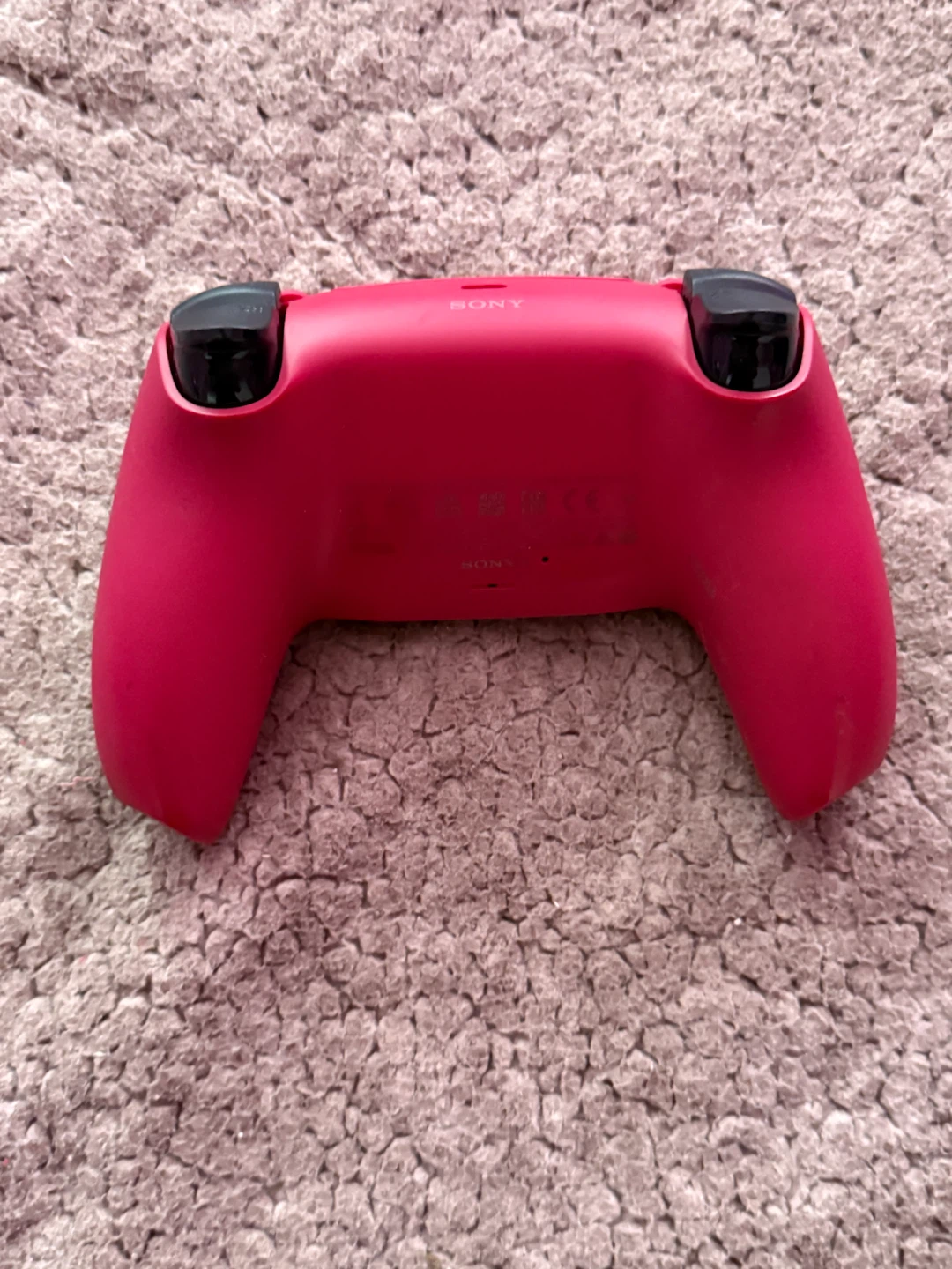 Sony DualSense Wireless Controller - Red - photo 2