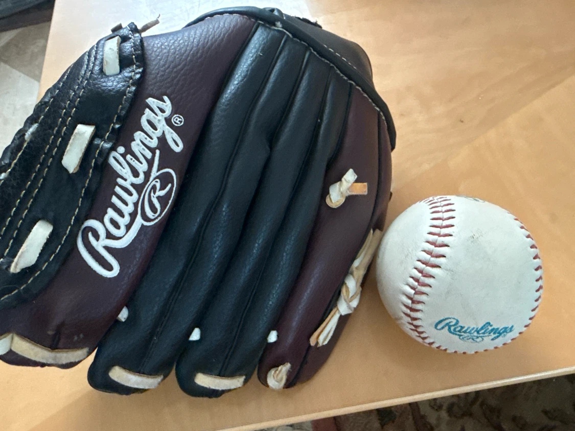 Rawlings Baseball Glove and Ball Set - photo 2