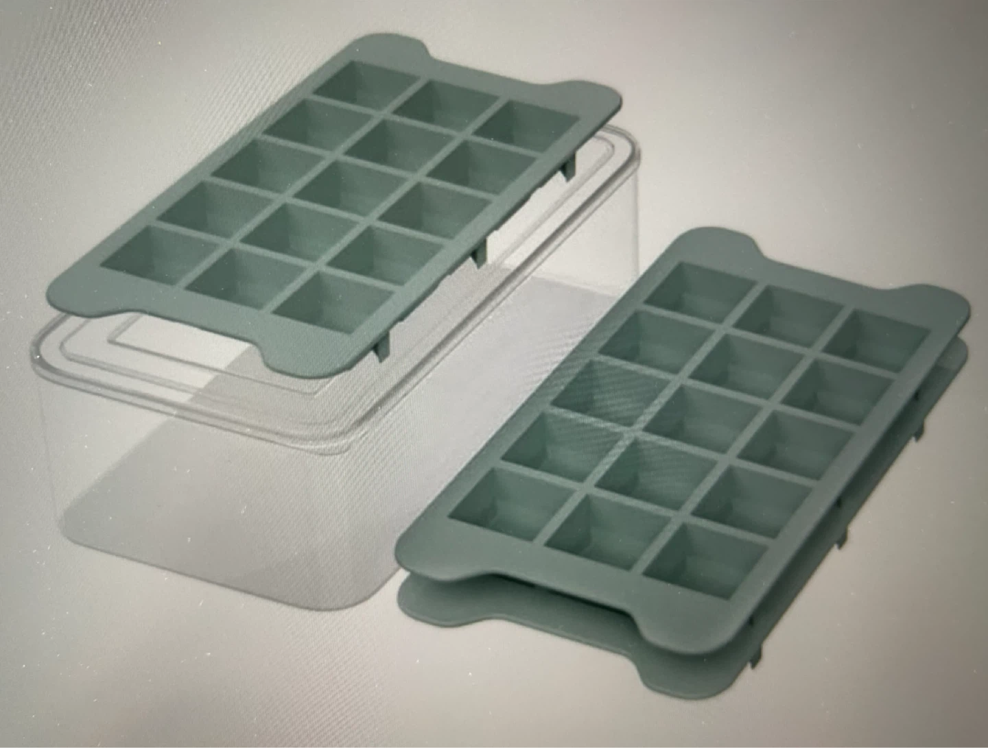 3 Pack Ice Cube Trays with Lid - Brand New - photo 4