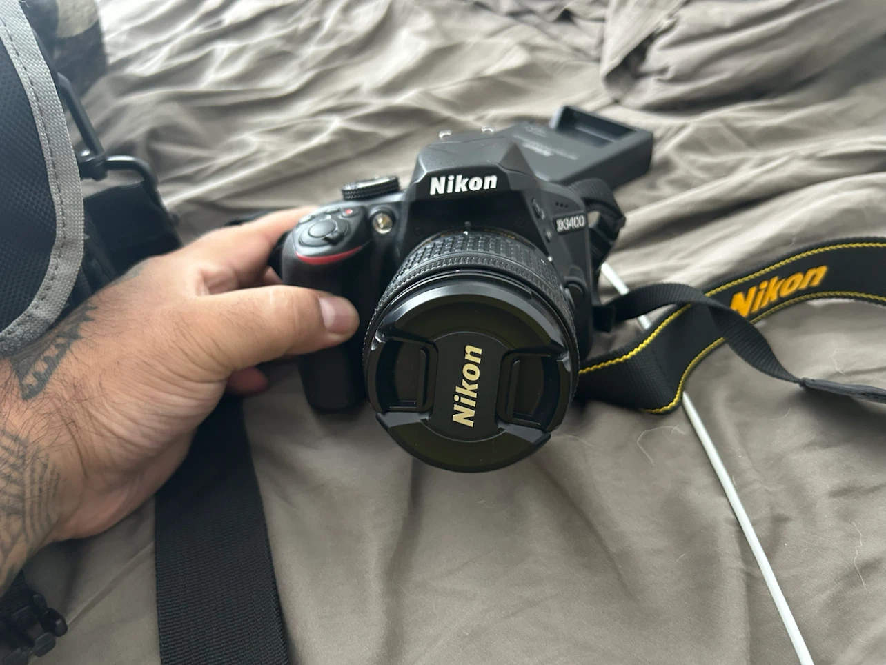 Nikon D3400 DSLR Camera with Bag and Charger