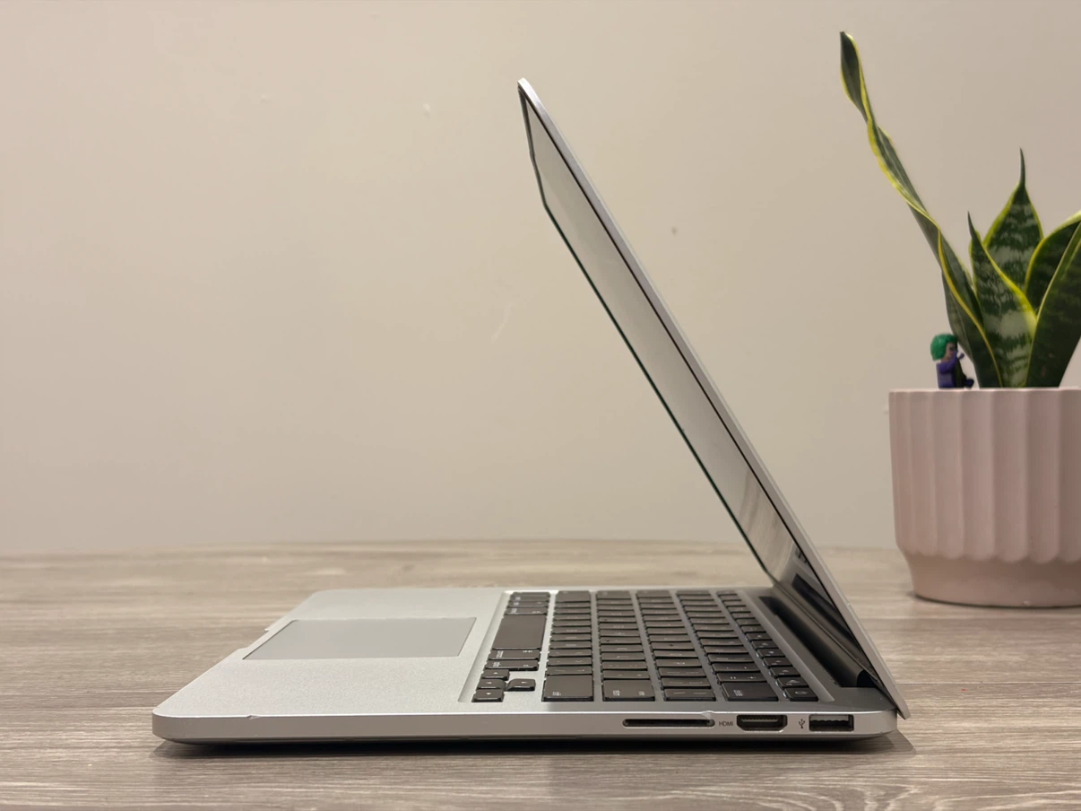 MacBook Pro (Retina, 13-inch, Early 2015) — 250GB / i5 / 16GB - photo 4
