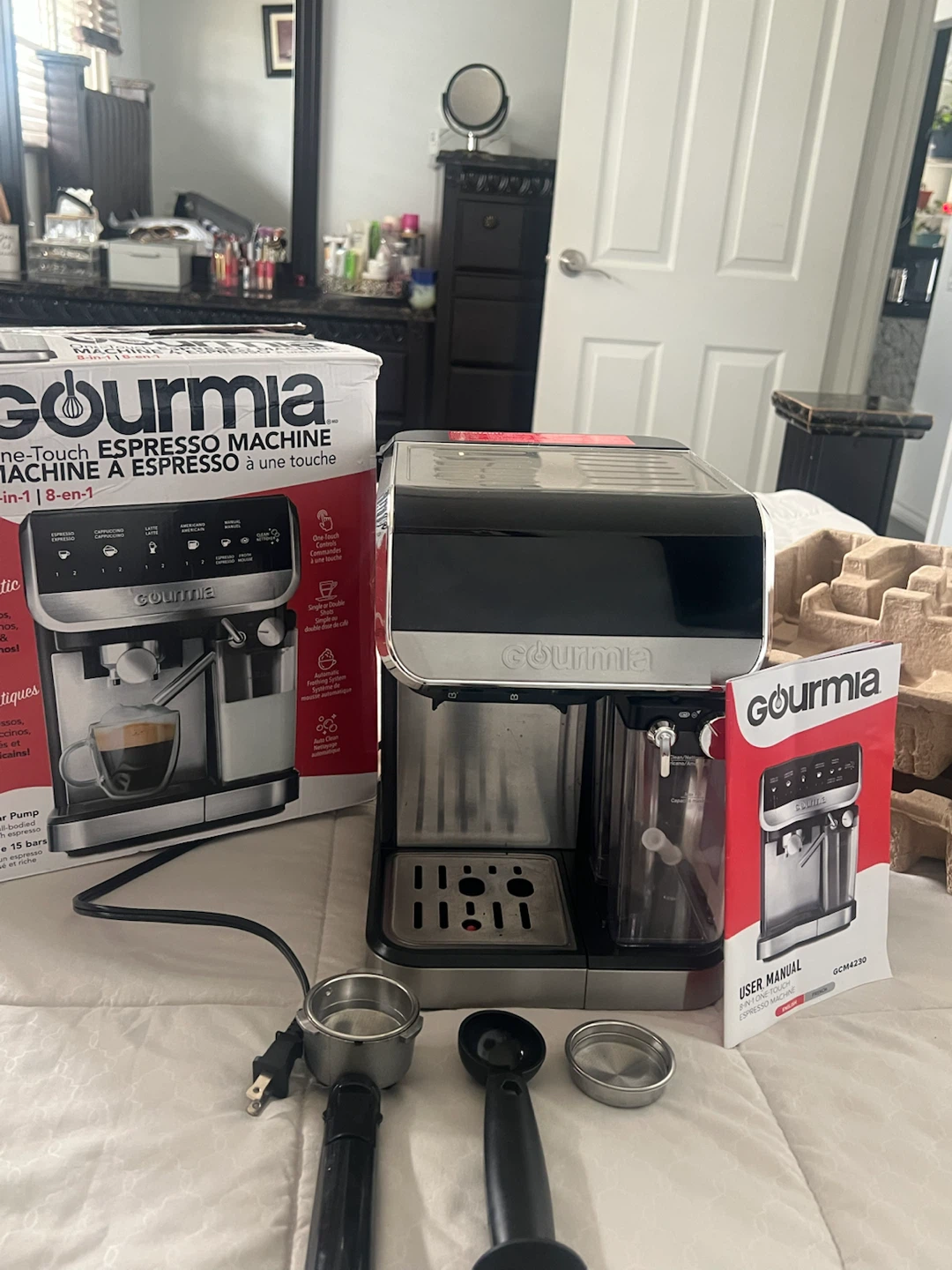 Gourmia 8-in-1 One-Touch Espresso Machine (Like New in Box!) - photo 2