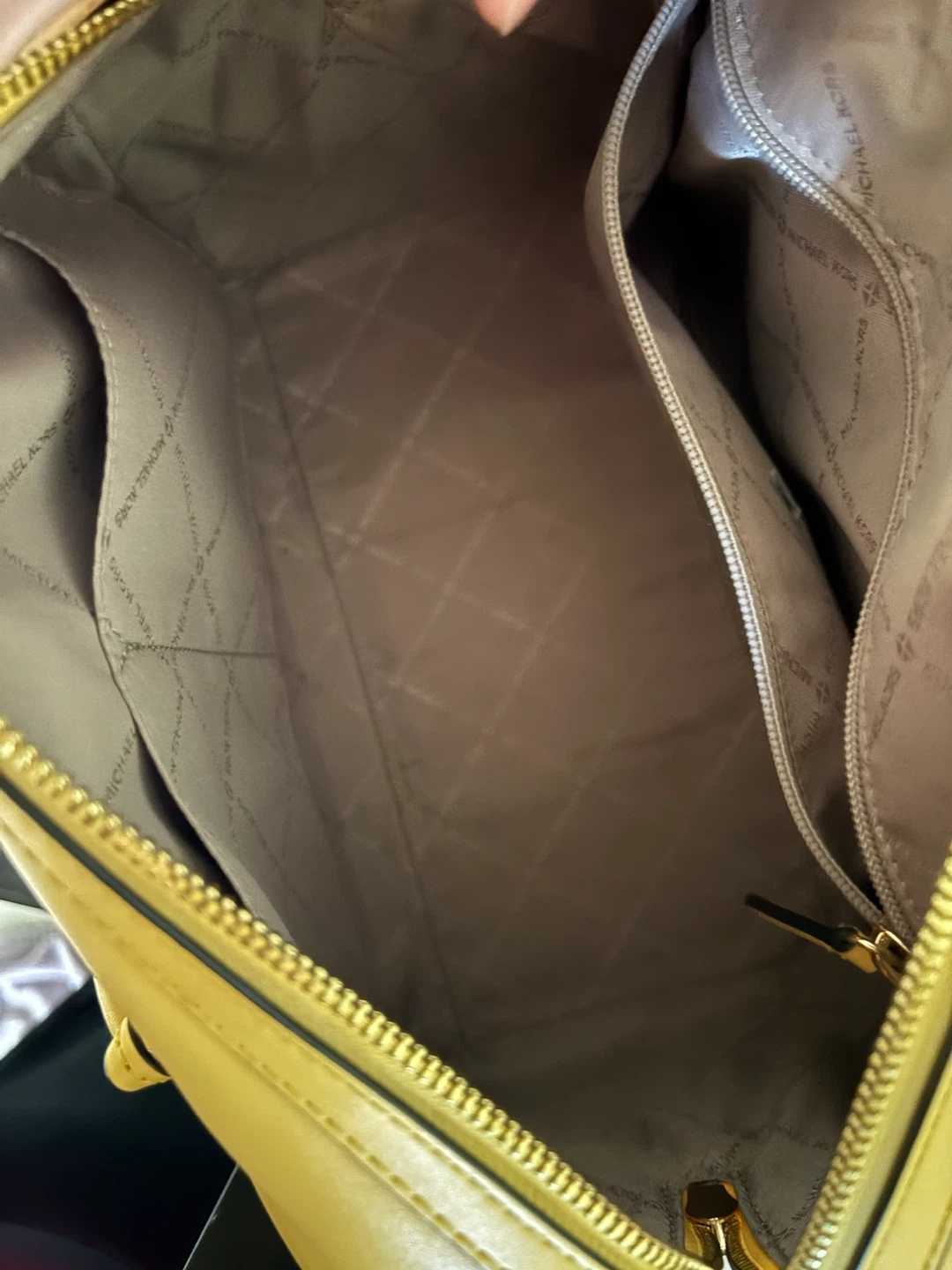 Michael Kors Medium Duffle Satchel  color Daffodil Yellow - photo 4