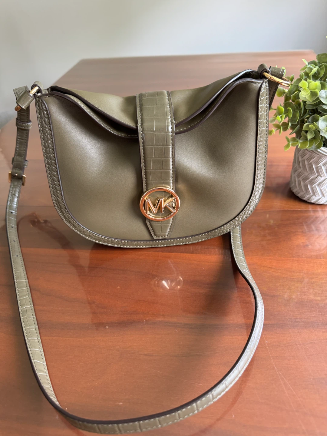 Michael Kors Olive Green Croc Embossed Shoulder Bag