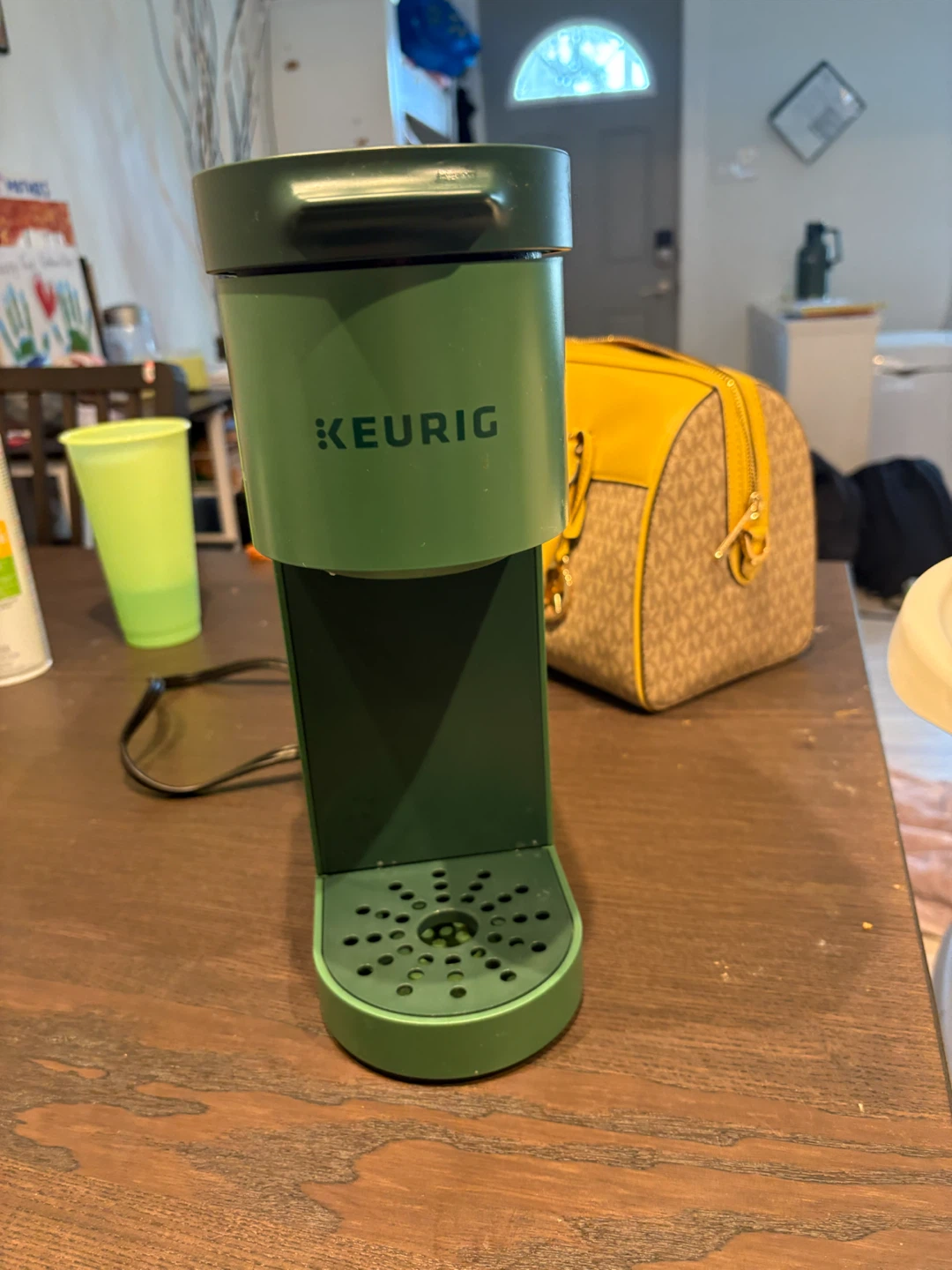Keurig coffee maker colour green