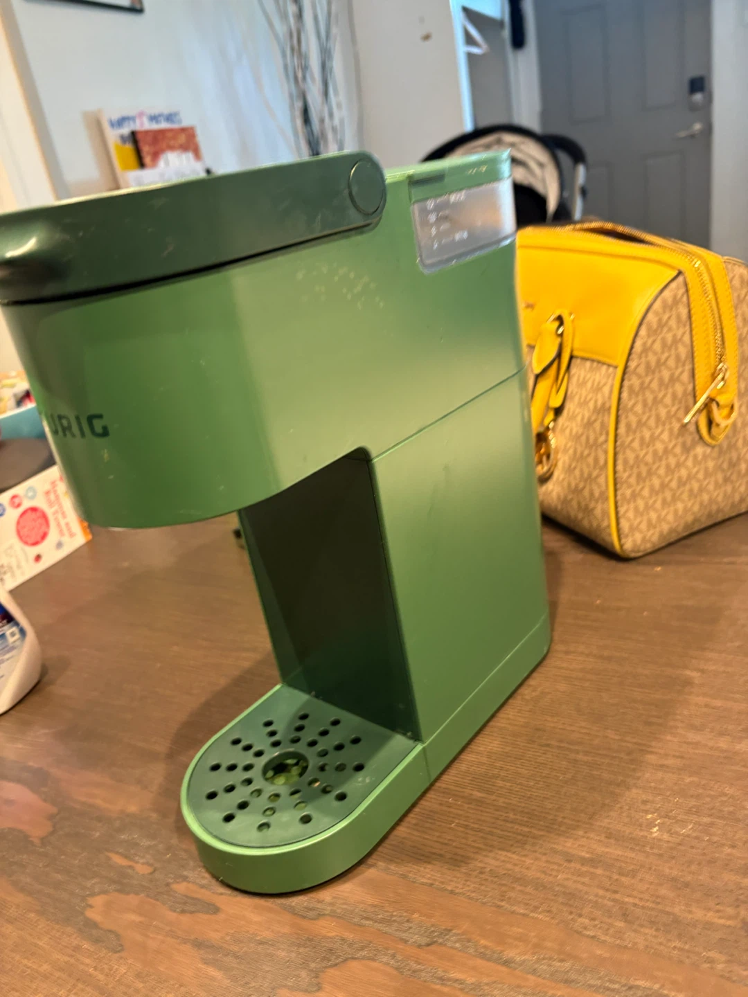 Keurig coffee maker colour green - photo 2