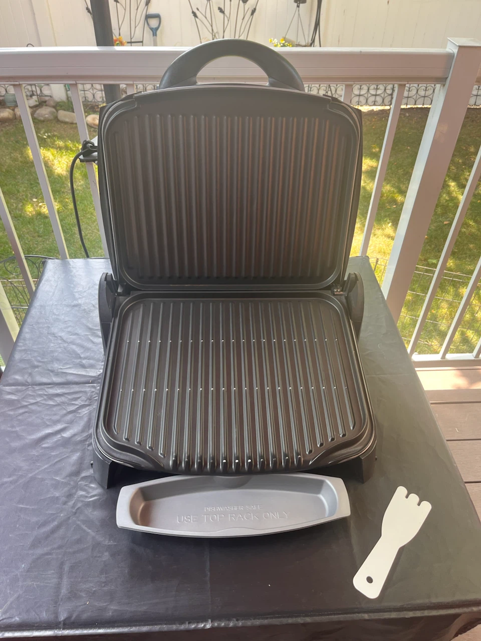 George Foreman Lean Mean Fat Grilling Machine - photo 2