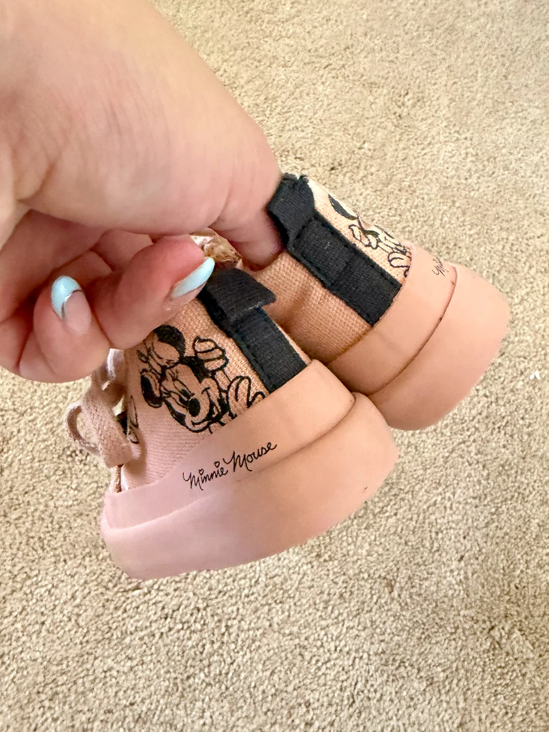 Minnie Mouse Pink Canvas Sneakers - photo 2
