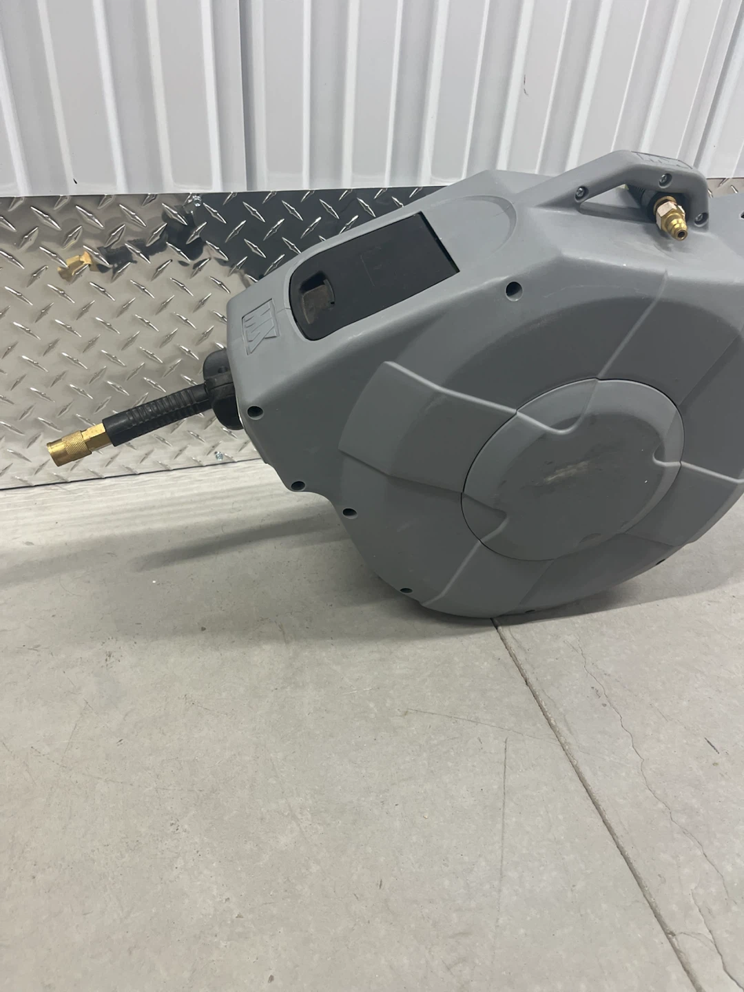 MAXIMUM Air Hose Reel with Hybrid Hose, 50-ft
