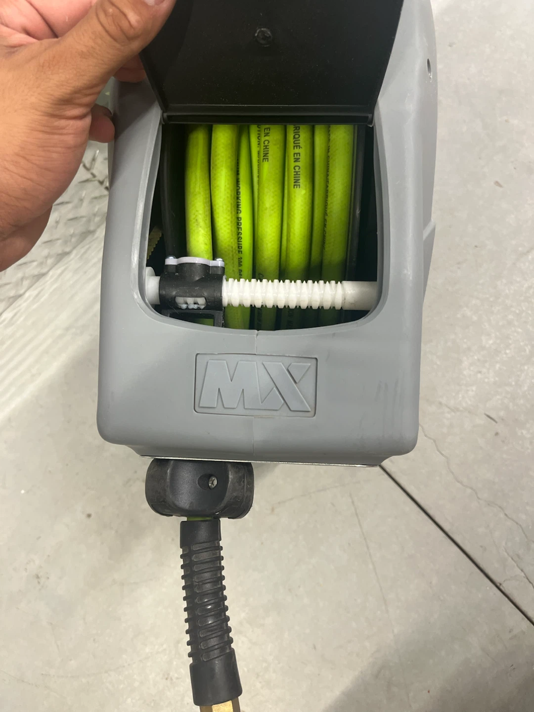 MAXIMUM Air Hose Reel with Hybrid Hose, 50-ft - photo 2