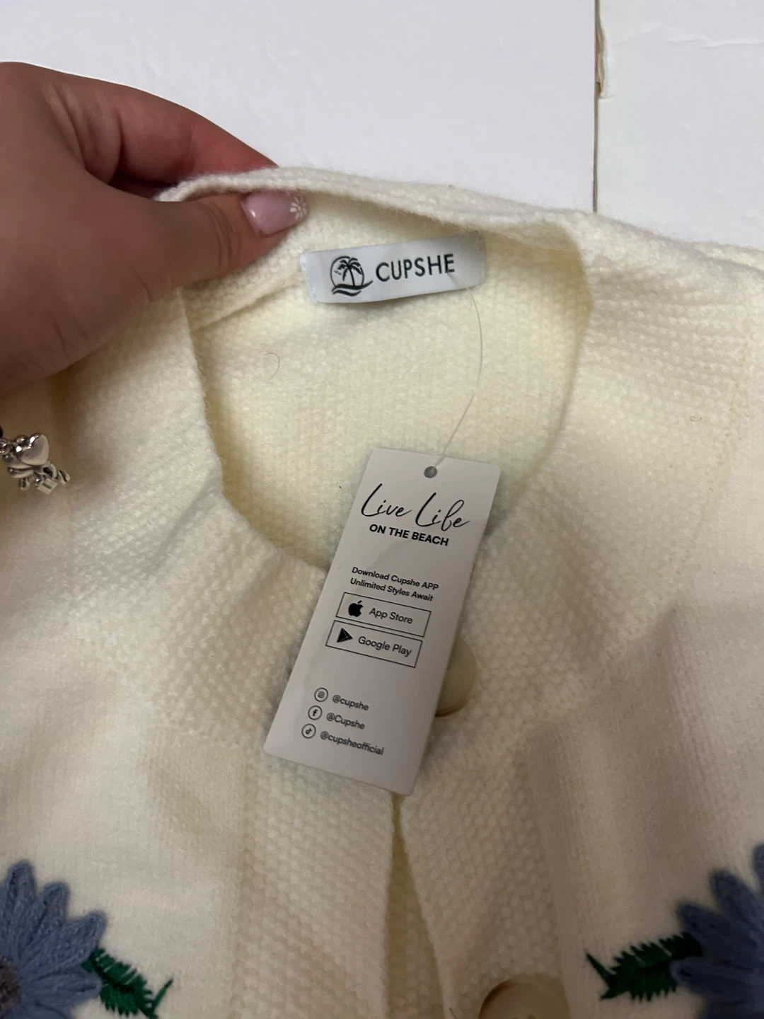 CUPSHE Cream Embroidered Cardigan Sweater - photo 4
