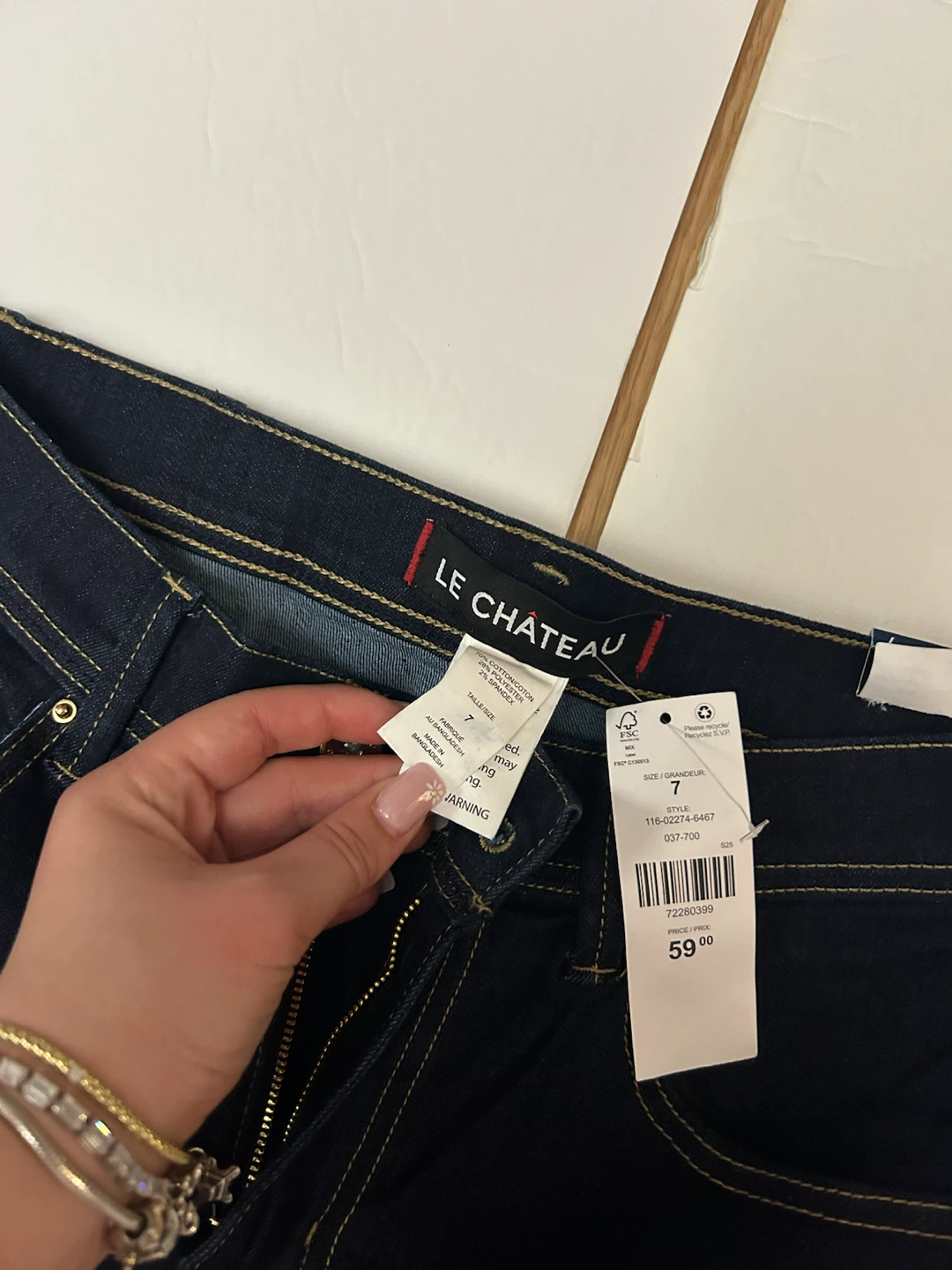 Le Château Straight Leg Jeans - Size 7 - photo 3