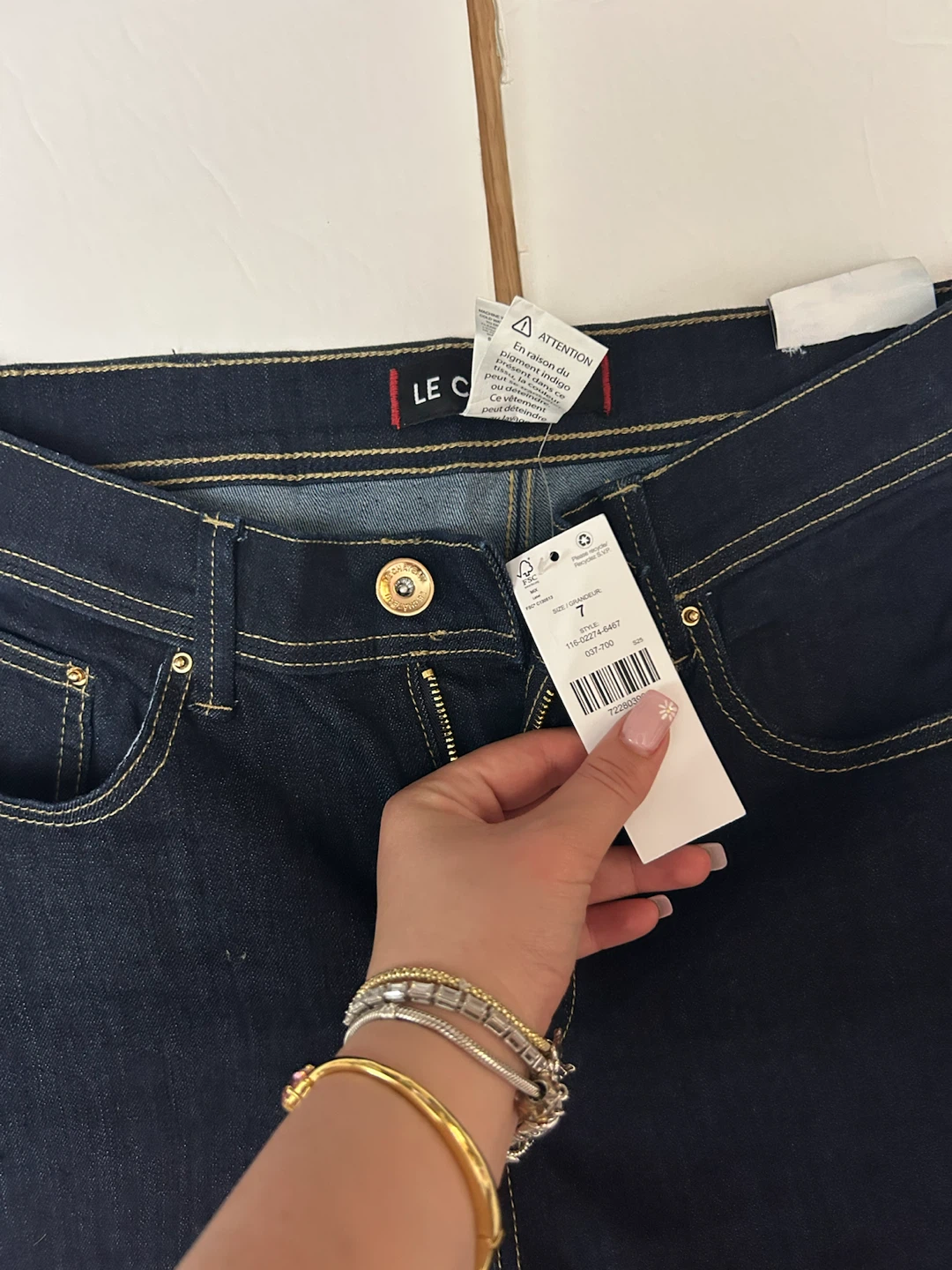 Le Château Straight Leg Jeans - Size 7 - photo 4
